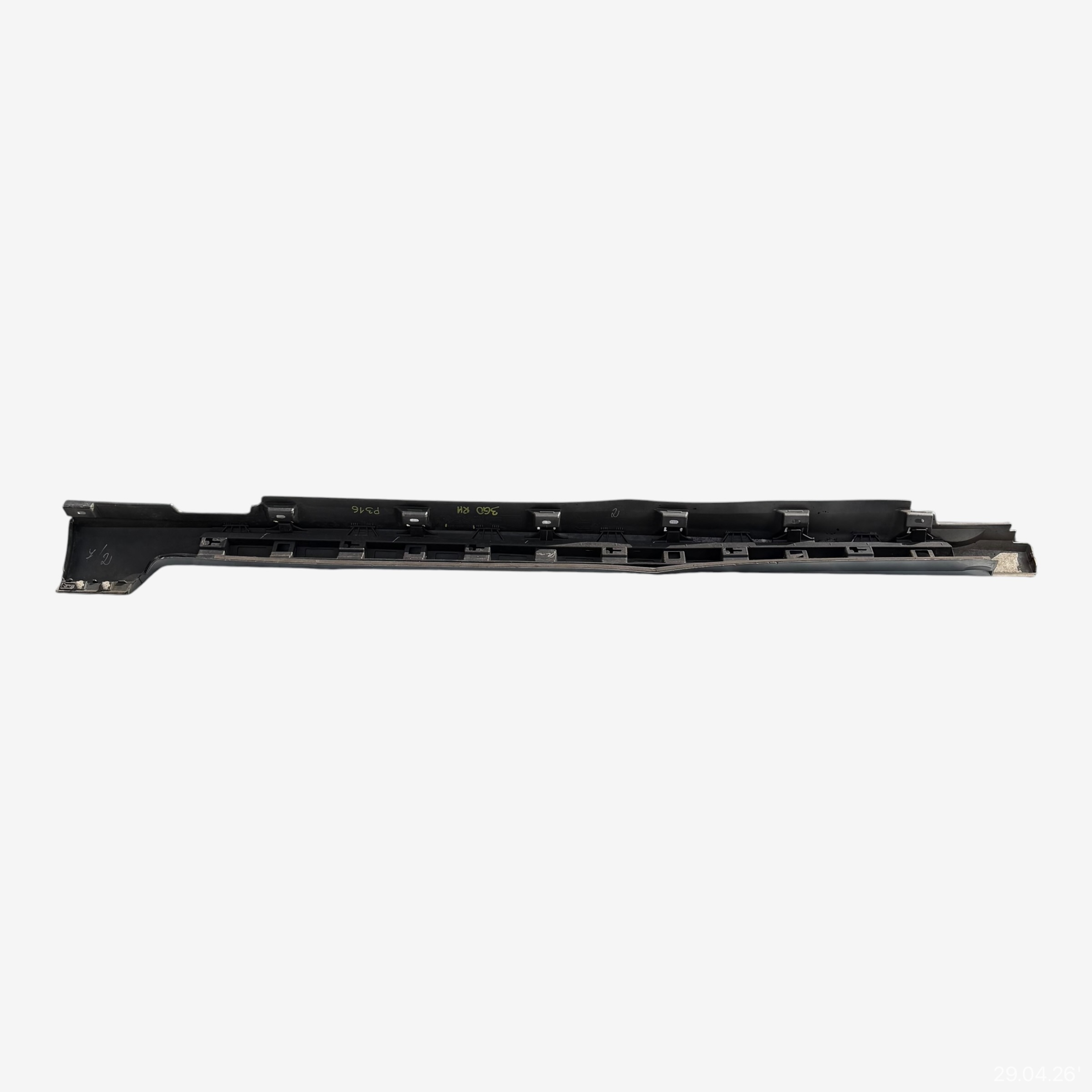 moulding threshold right VW VOLKSWAGEN PASSAT B8 3G0853858
