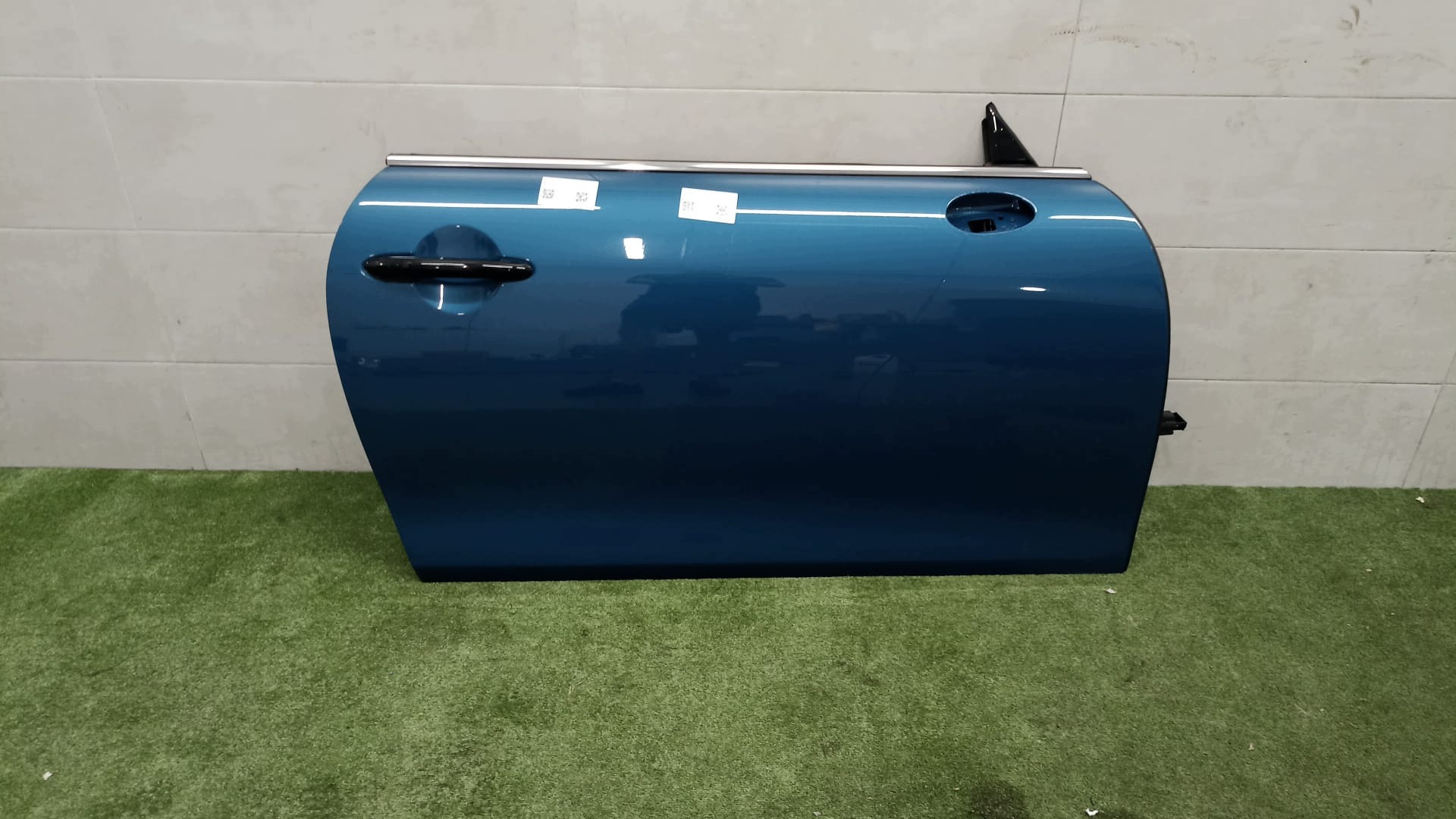 MINI F56 Tür rechts Farbe C2M