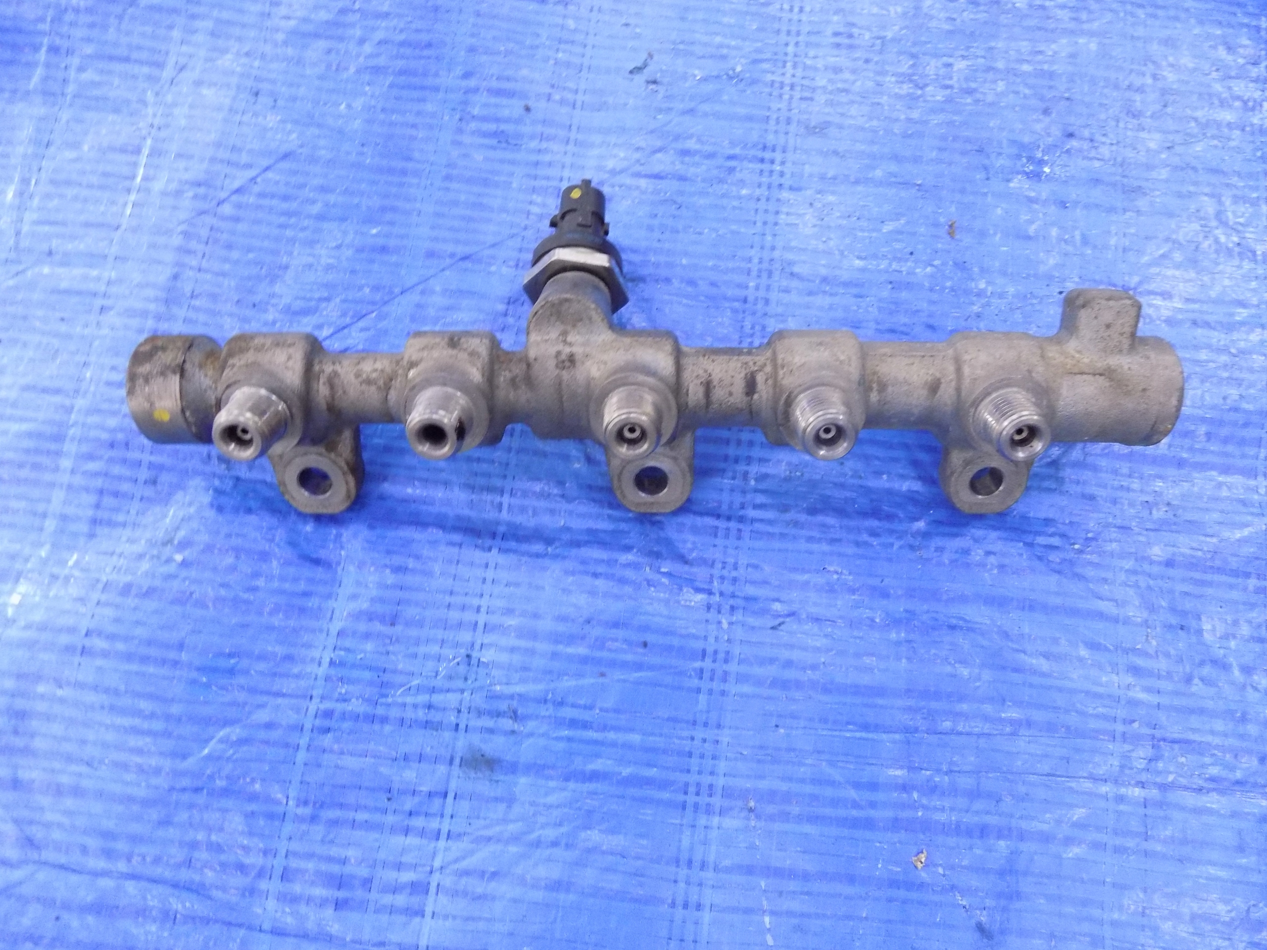 RAMPE INJECTION RENAULT MASTER III 2,3DCI