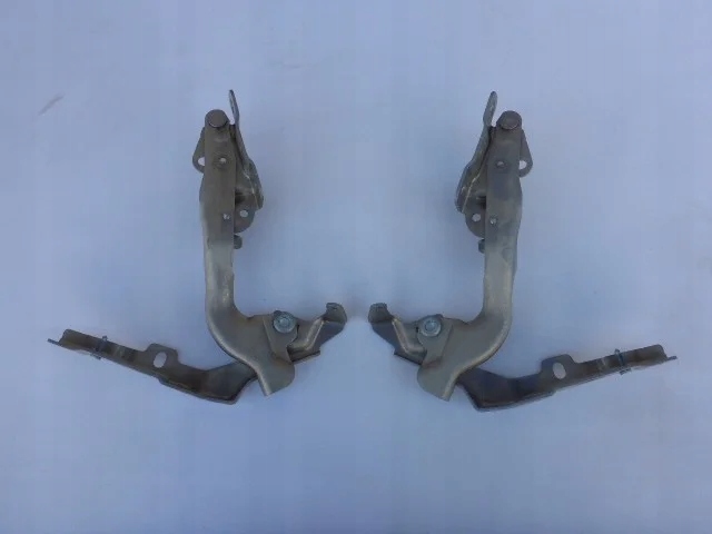 ZAWIAS MASKI LEWY PRAWY MERCEDES W176 X156 12-