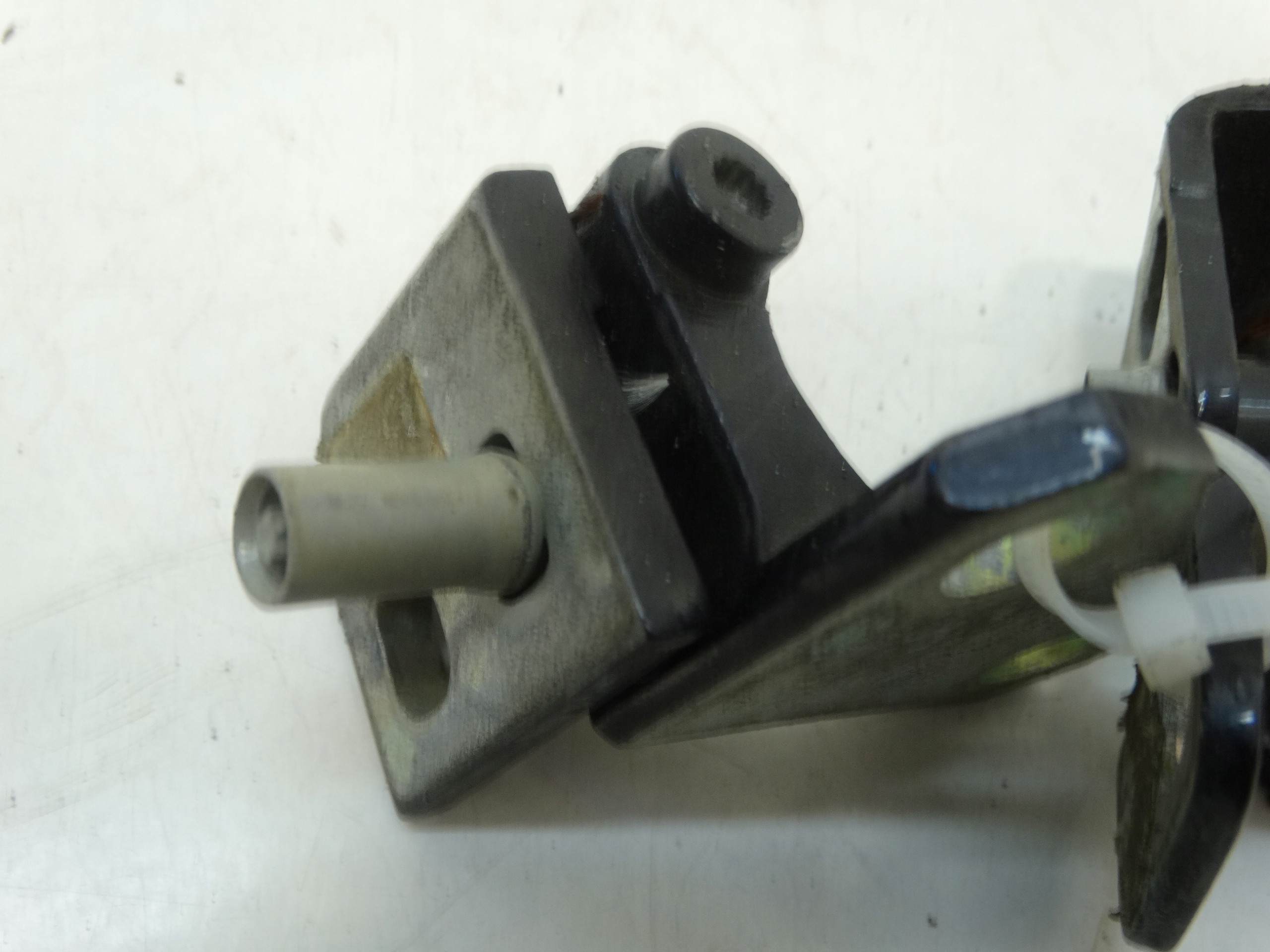 hinge door PRZEDNICH right front VOLKSWAGEN GOLF VI plus