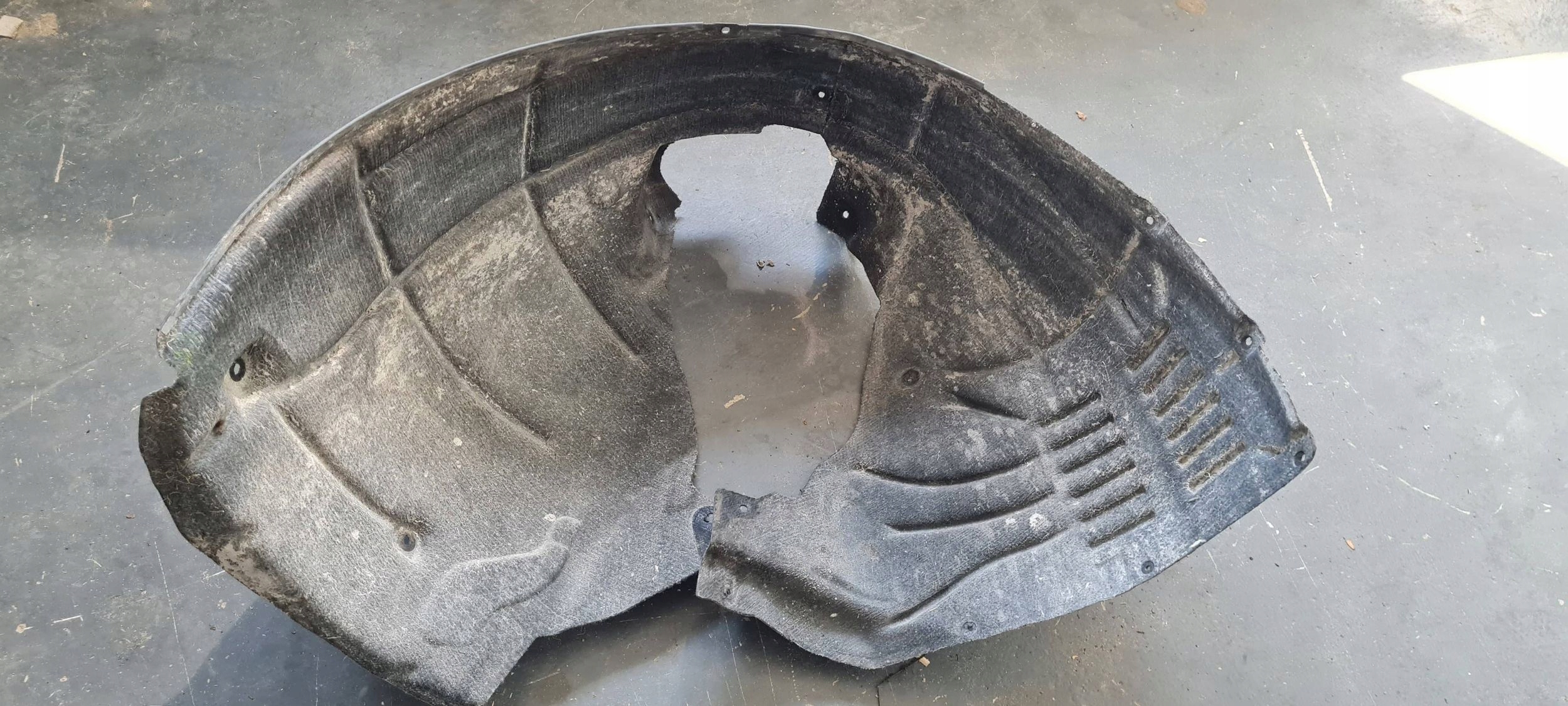 Q5 80A SQ5 mudguard right right front front MATERIAL original 80A821172E