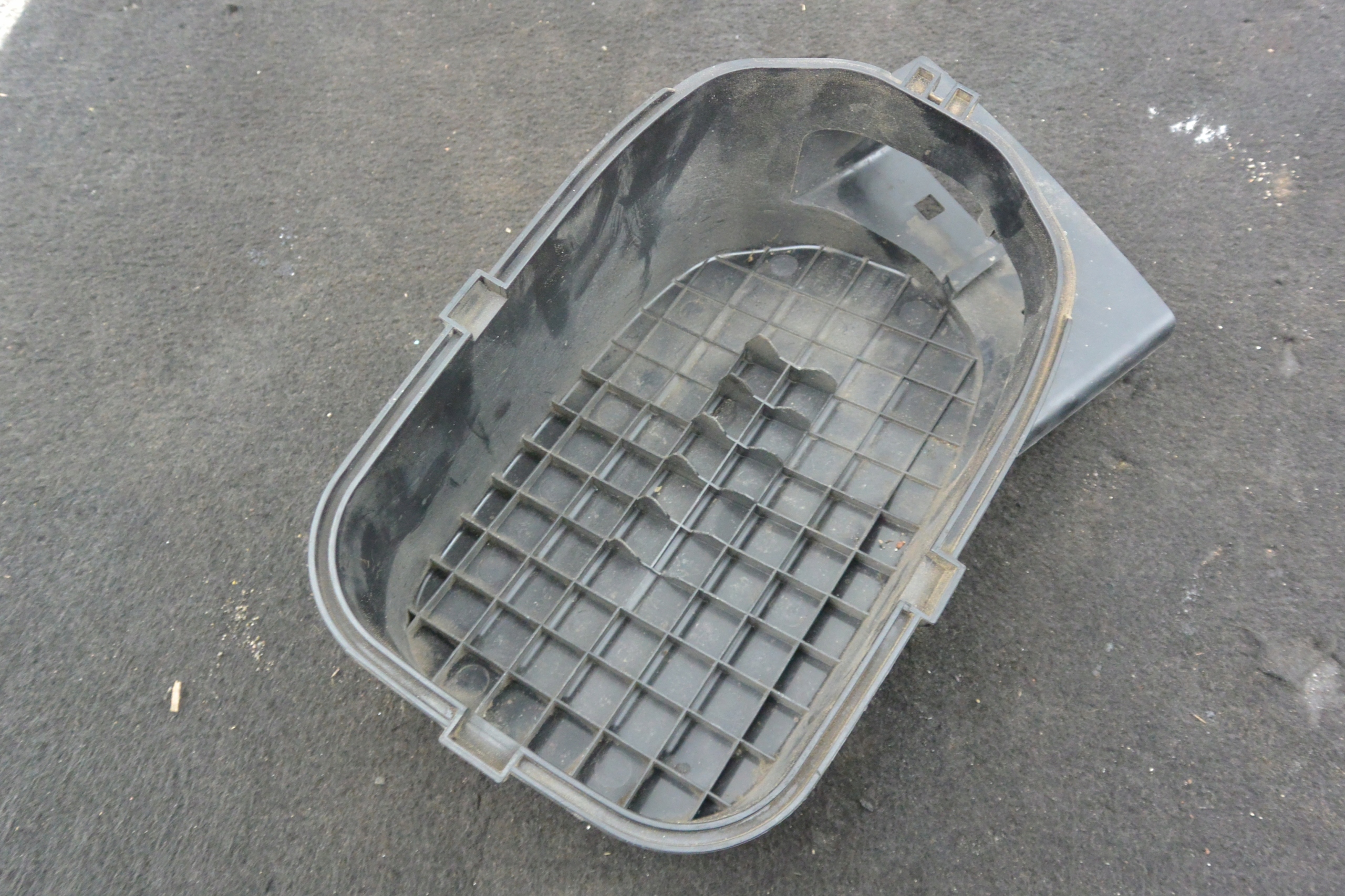 ABDECKUNG FILTER LUFT 3.0 B MASERATI QUATTROPORTE GHIBLI