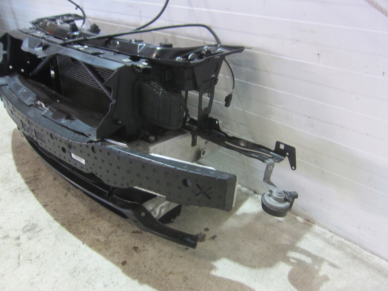 BMW F30 335Xi N55 306KM support panel for radiators bumper support radiator intercooler