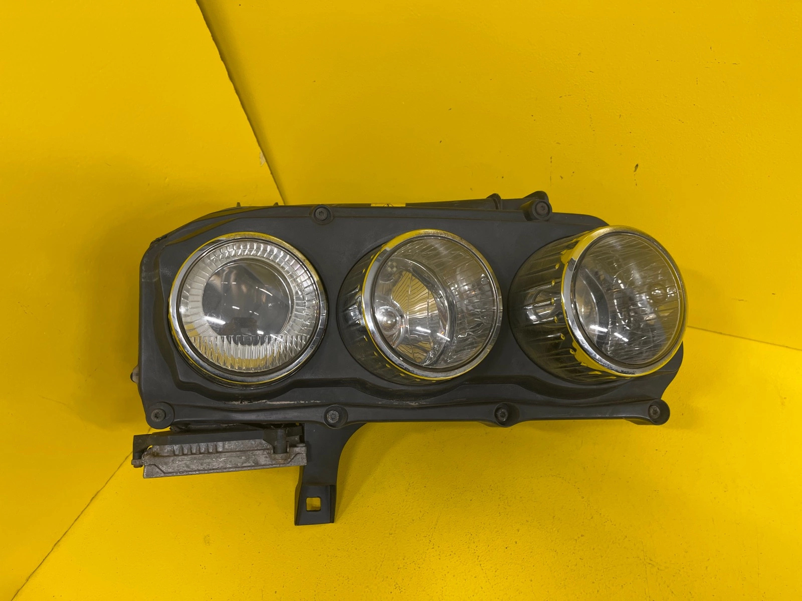 light right Alfa Romeo 159 Xenon 42830748