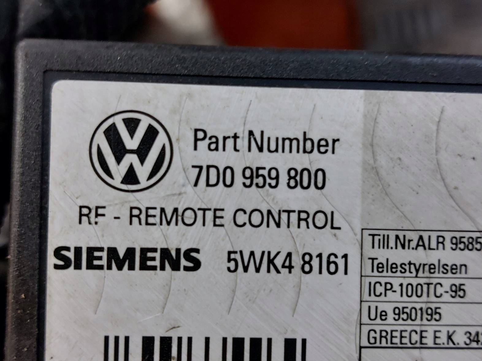 Unité commande confort VOLKSWAGEN TRANSPORTER T4 7D0959800