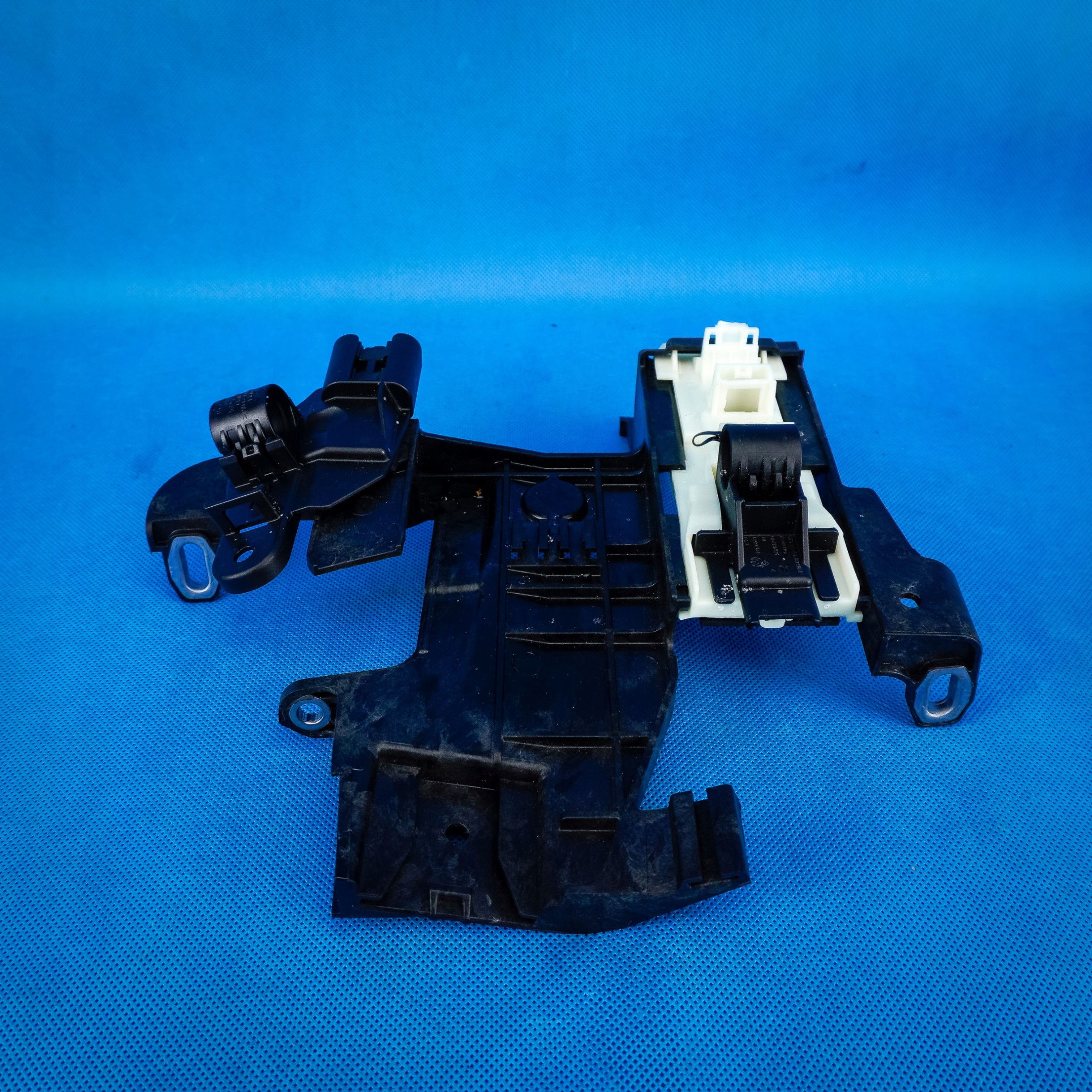 support unité commande moteur BMW X5 G05 X6 G06 12908663502 8663502