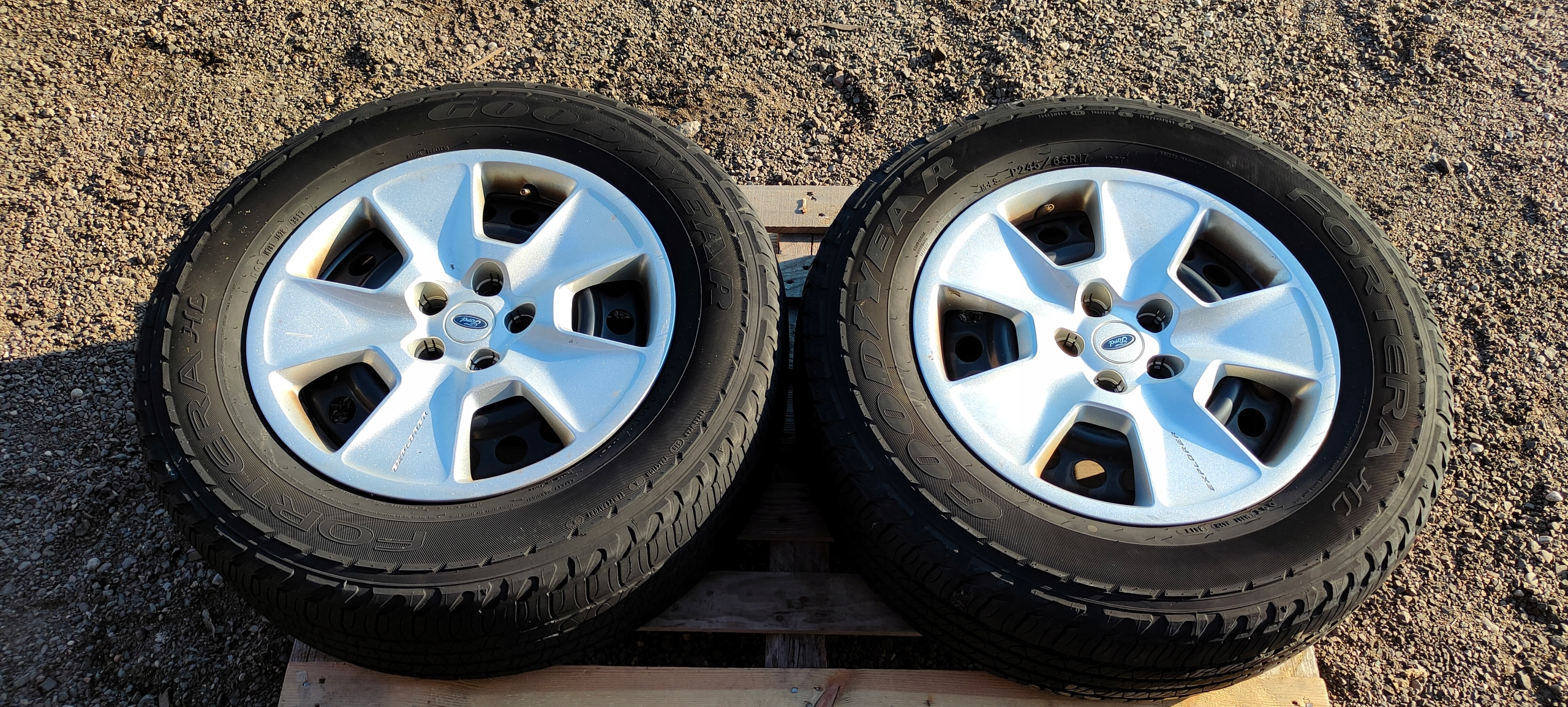 wheels wheel disc stal Ford Explorer 17" 2011
