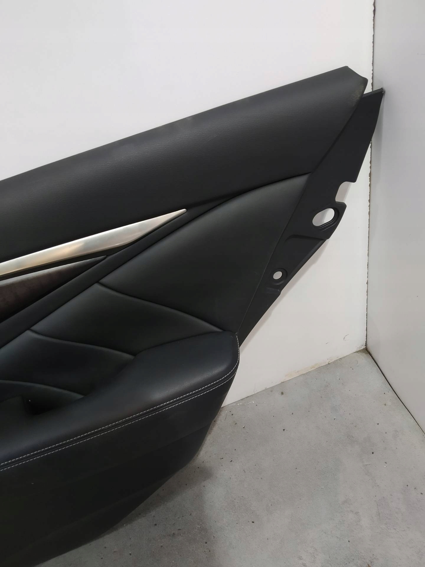 upholstery side right rear part Infiniti Q50 and (2013- )