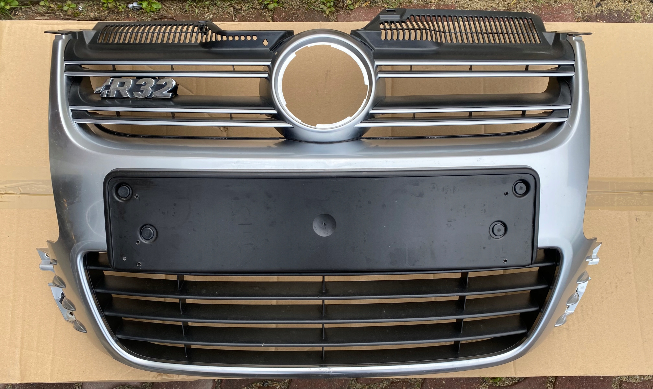 VW Golf V Kühlergrill FRONTGRILL Kühlergitter 1K0853653D - Thumbnail 1