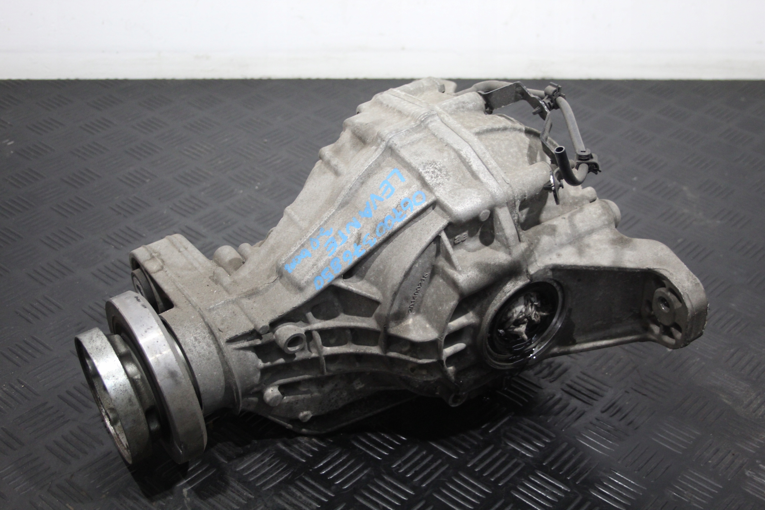 differential diff rear part LEVANTE M161 06700376850