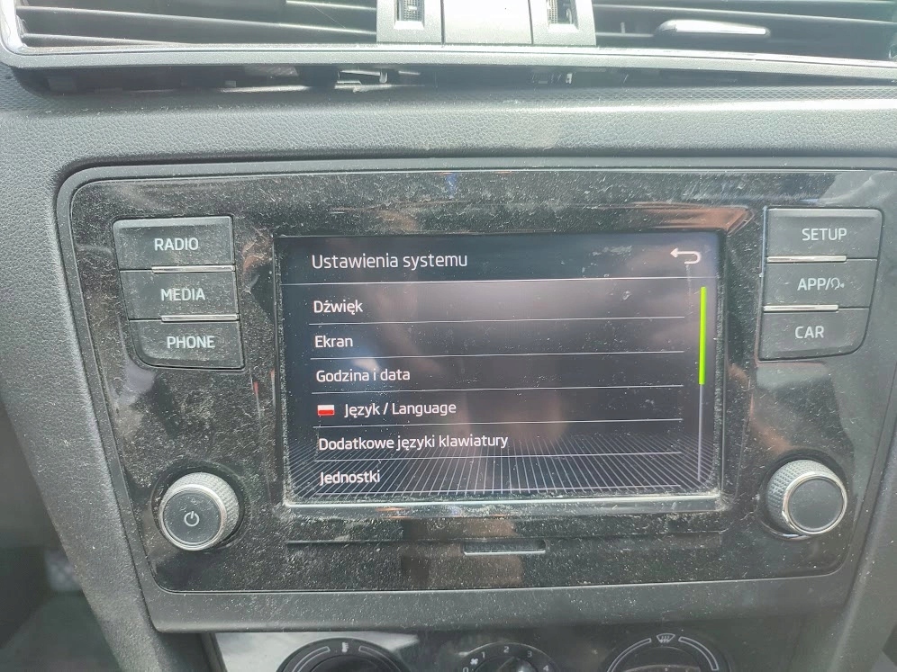 RADIO FABRYCZNE SKODA RAPID (2012-2017) 5JA035871C