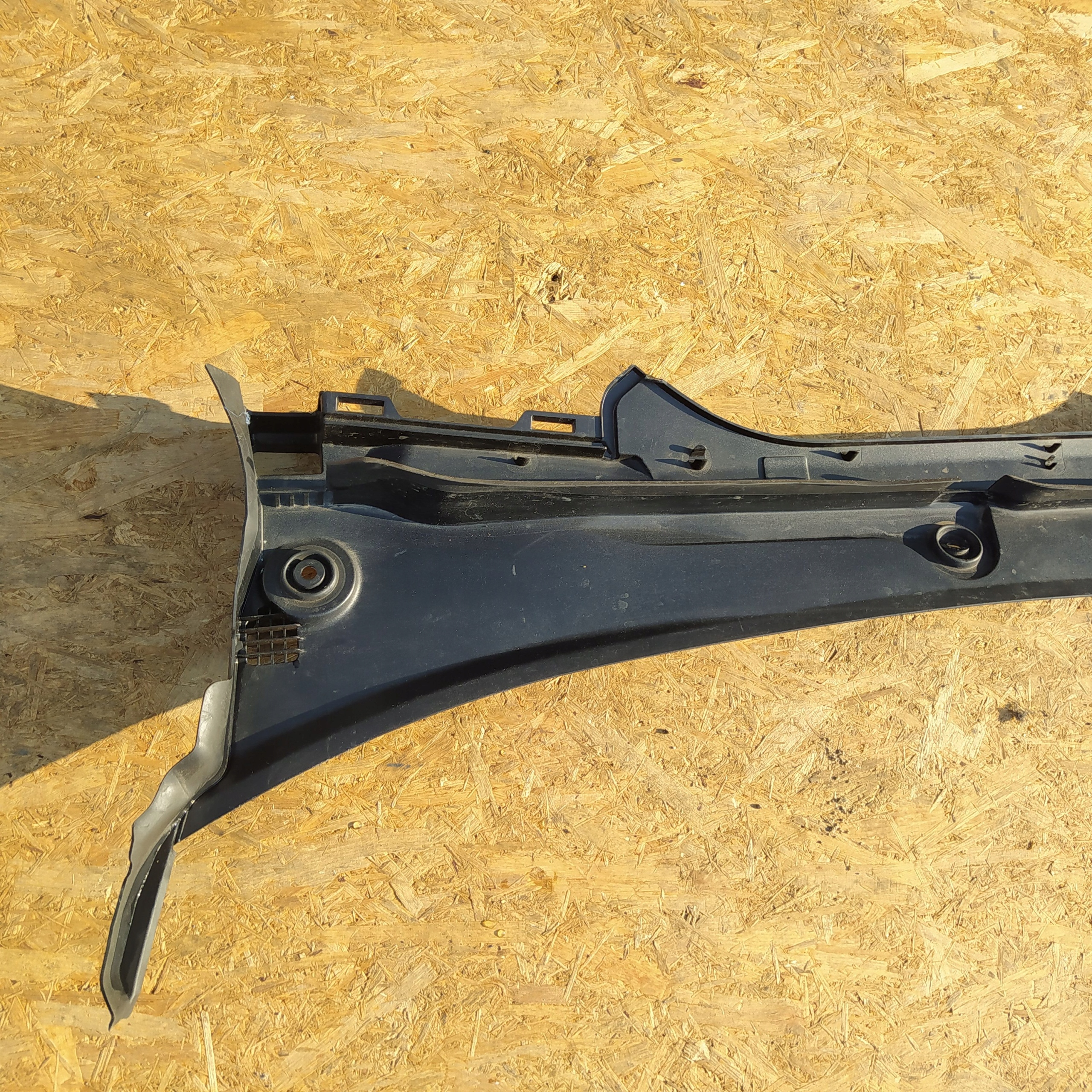 BMW 5 G60 2022- PODSZYBIE PLASTIKOWE 9621232 Numer katalogowy części BMW 9621232