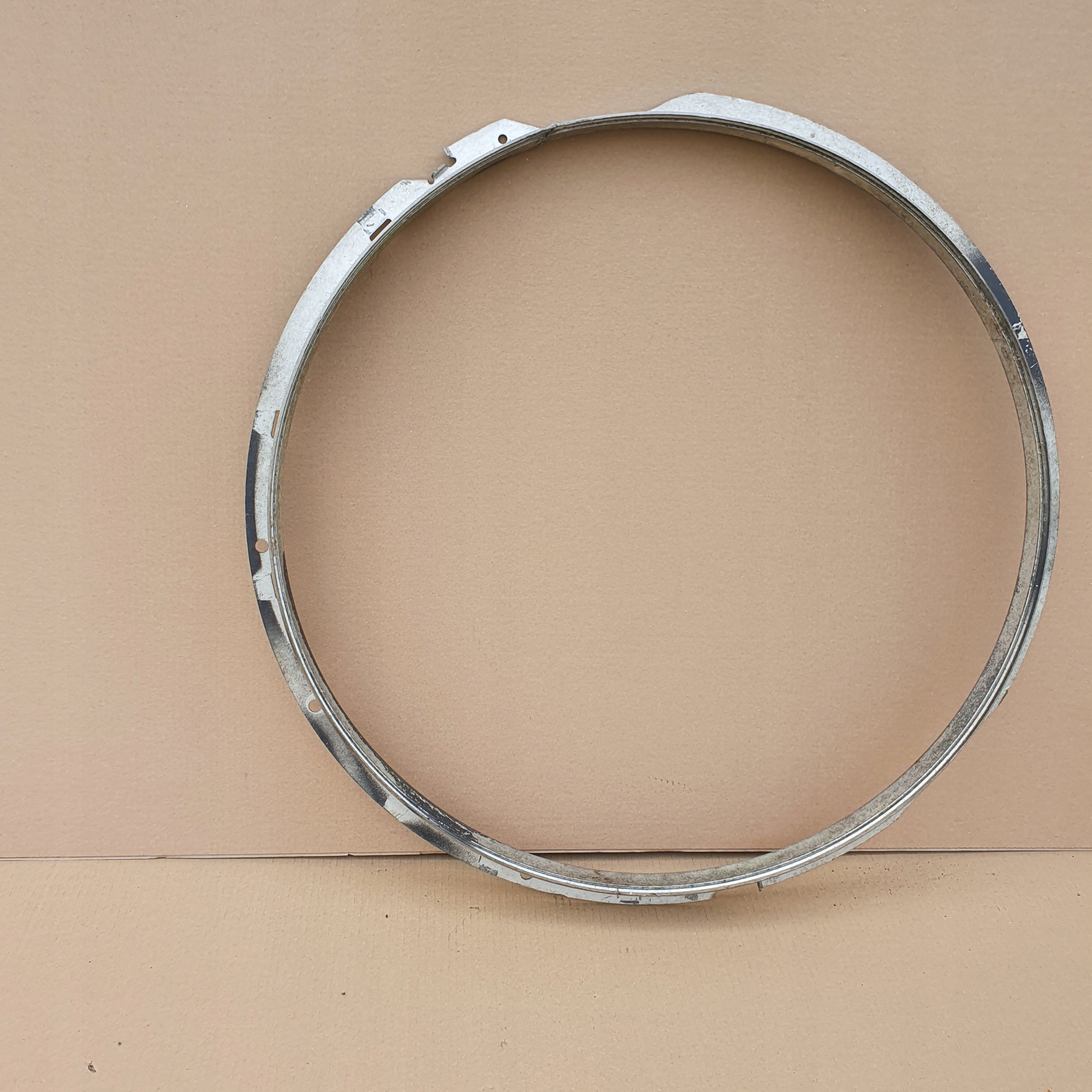 SCANIA PIERŚCIEŃ OBRĘCZ WENTYLATORA