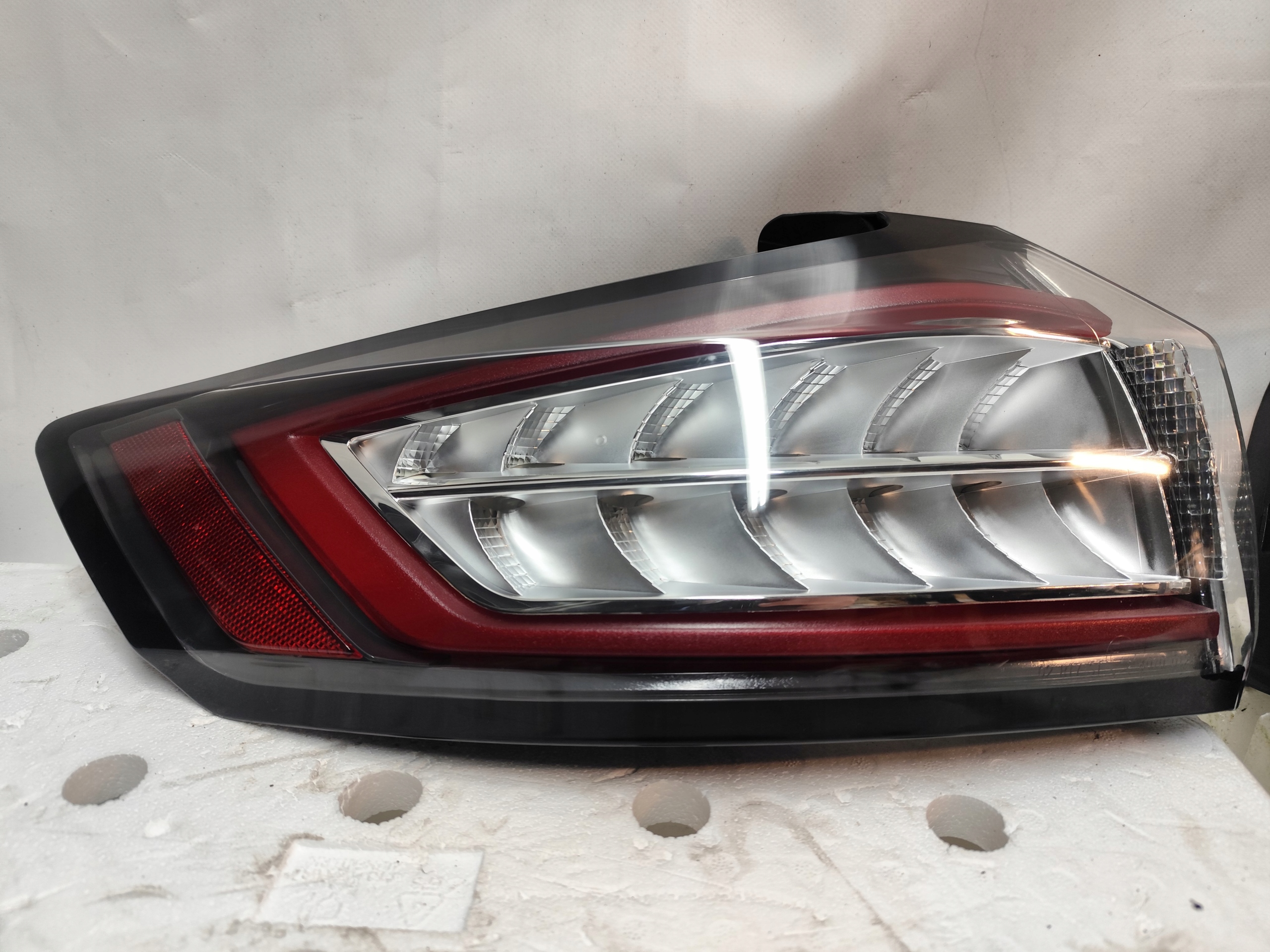 FORD EDGE light rear part right left DEMONTAZ