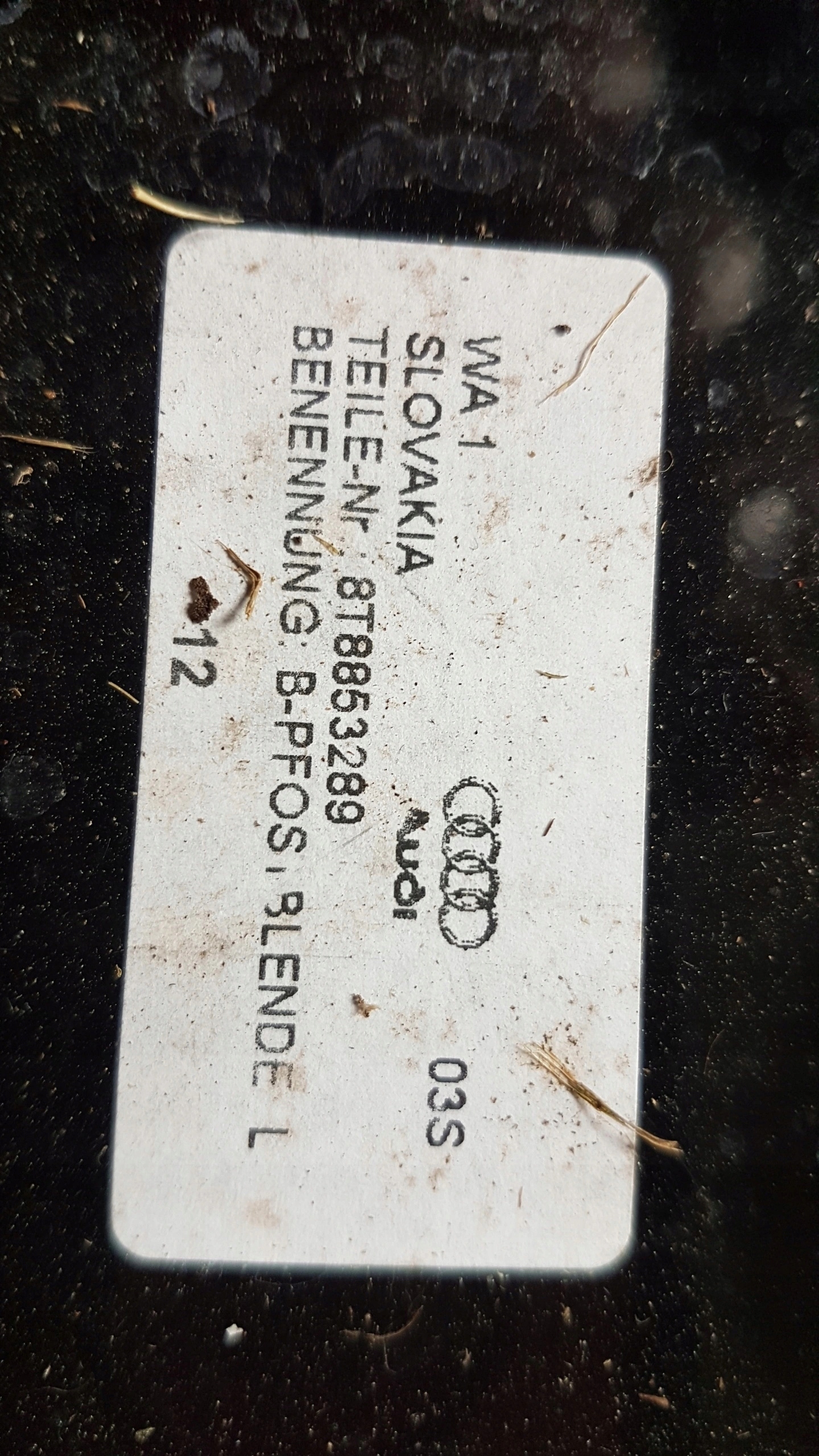 couverture montant AUDI A5 S5 8T8853289
