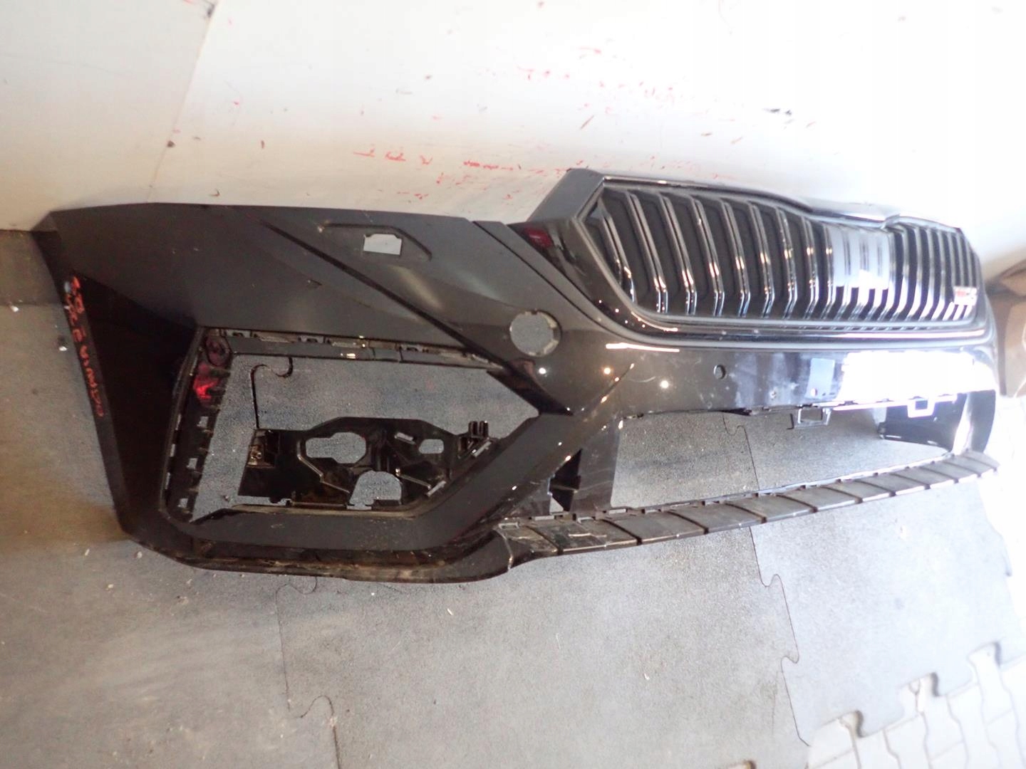 bumper front front SKODA OCTAVIA IV RS 2020