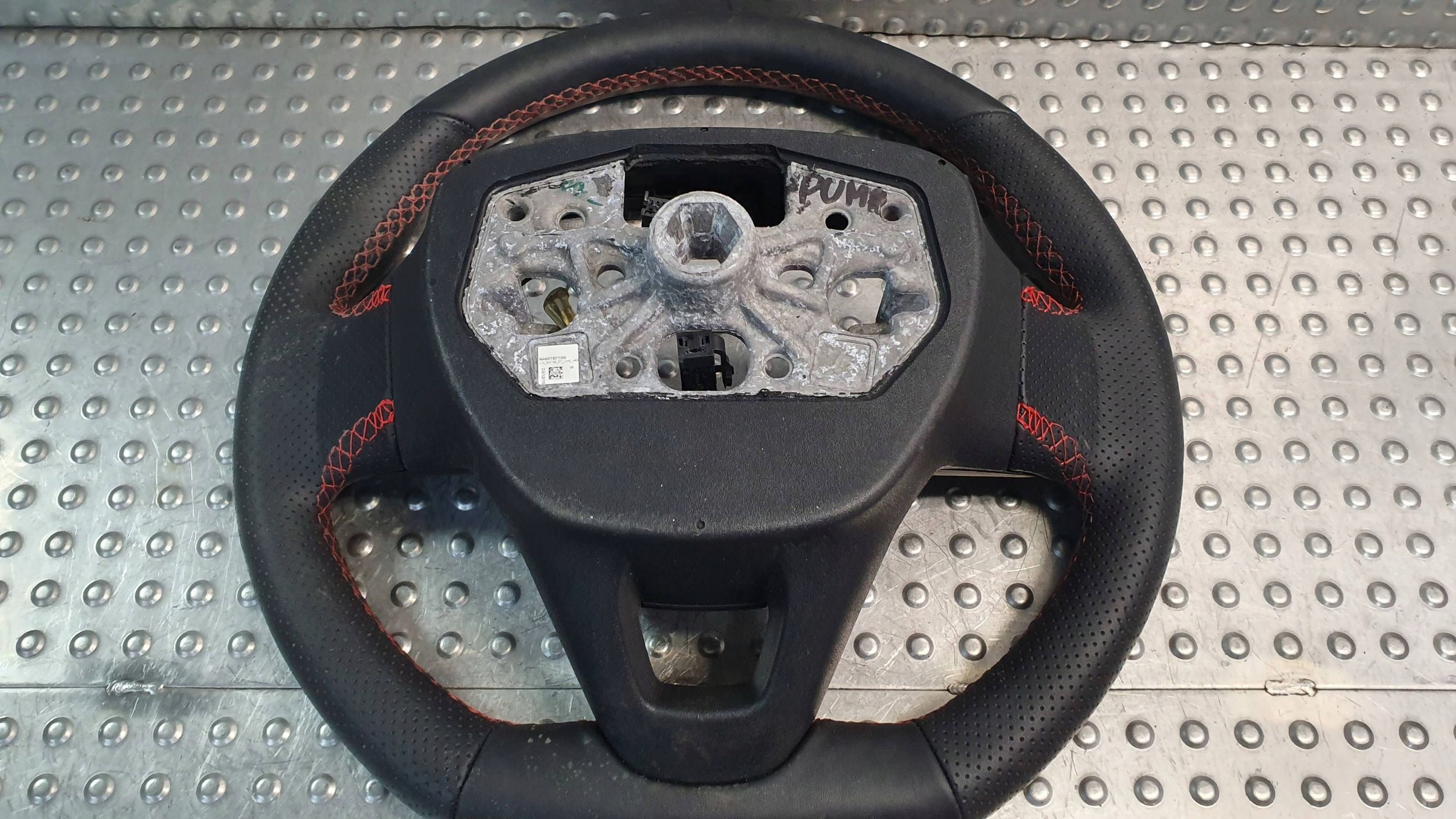 lenkrad Leder MULTIFUNKCJA FORD PUMA MK2 19- L1T1-3600-VC