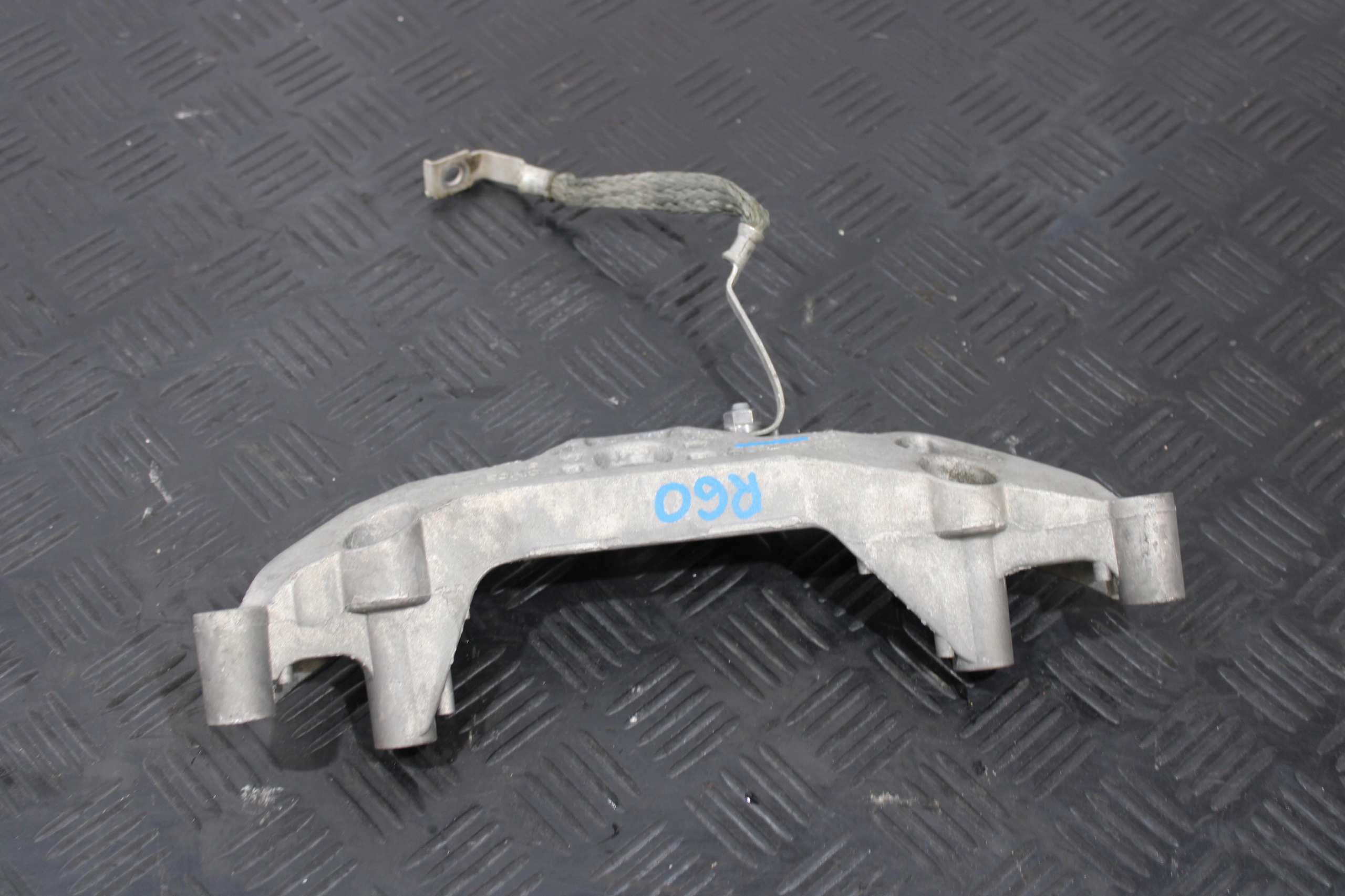 Support Support plaque Moteur 6772032 MINI COUNTRYMAN R60 S