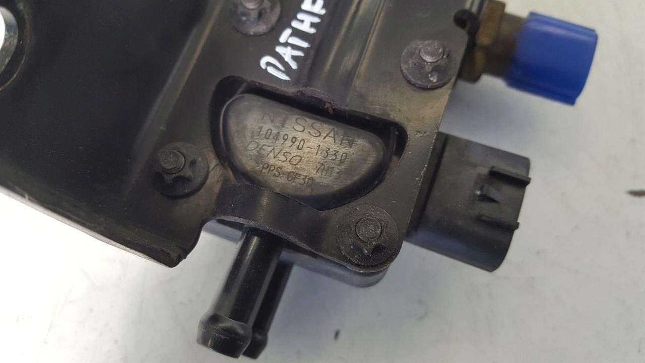 valve DPF 1049901330 Nissan Pathfinder R51