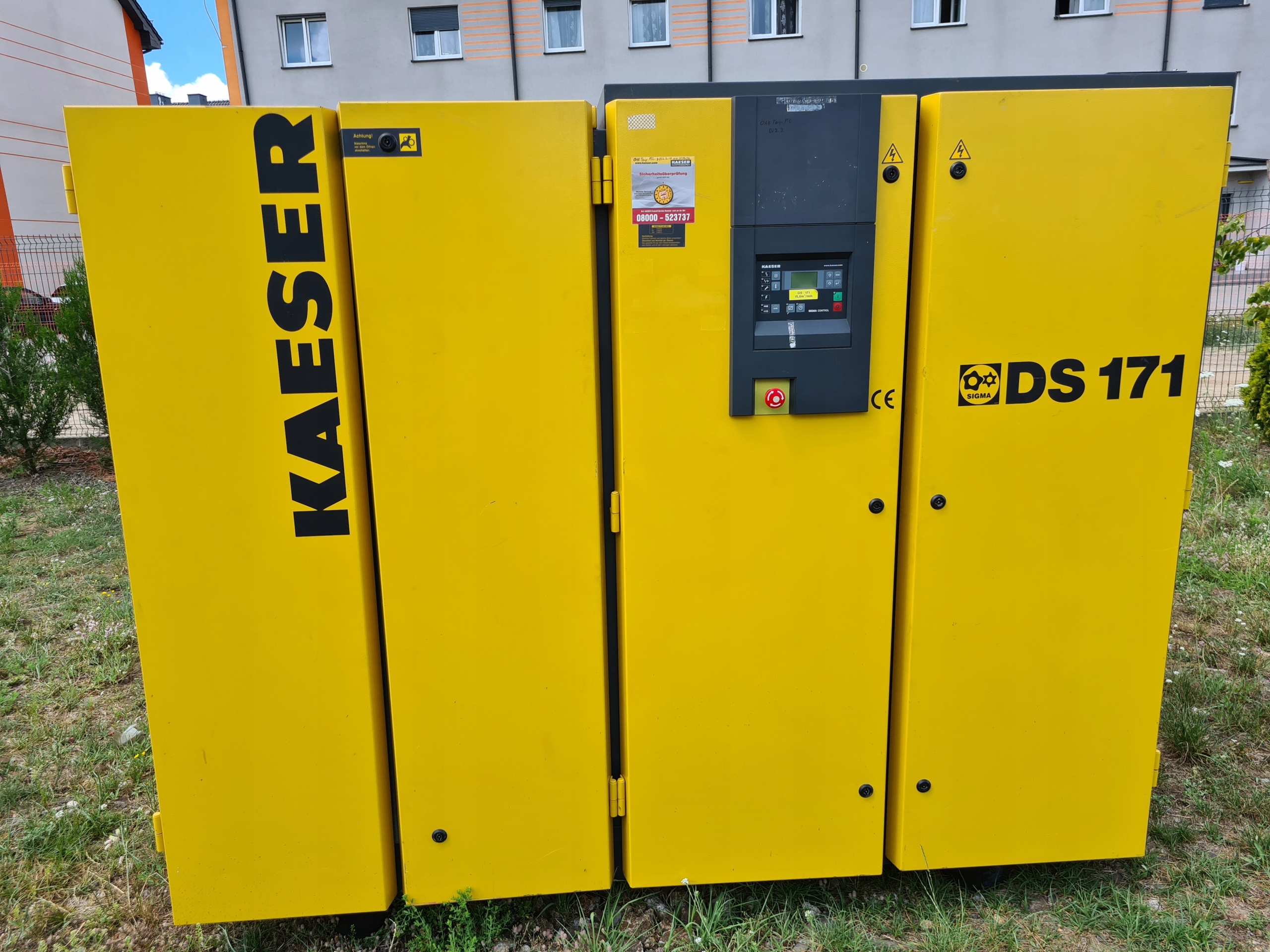 Kompresor śrubowy KAESER DS 171 90 kw Marka Kaeser