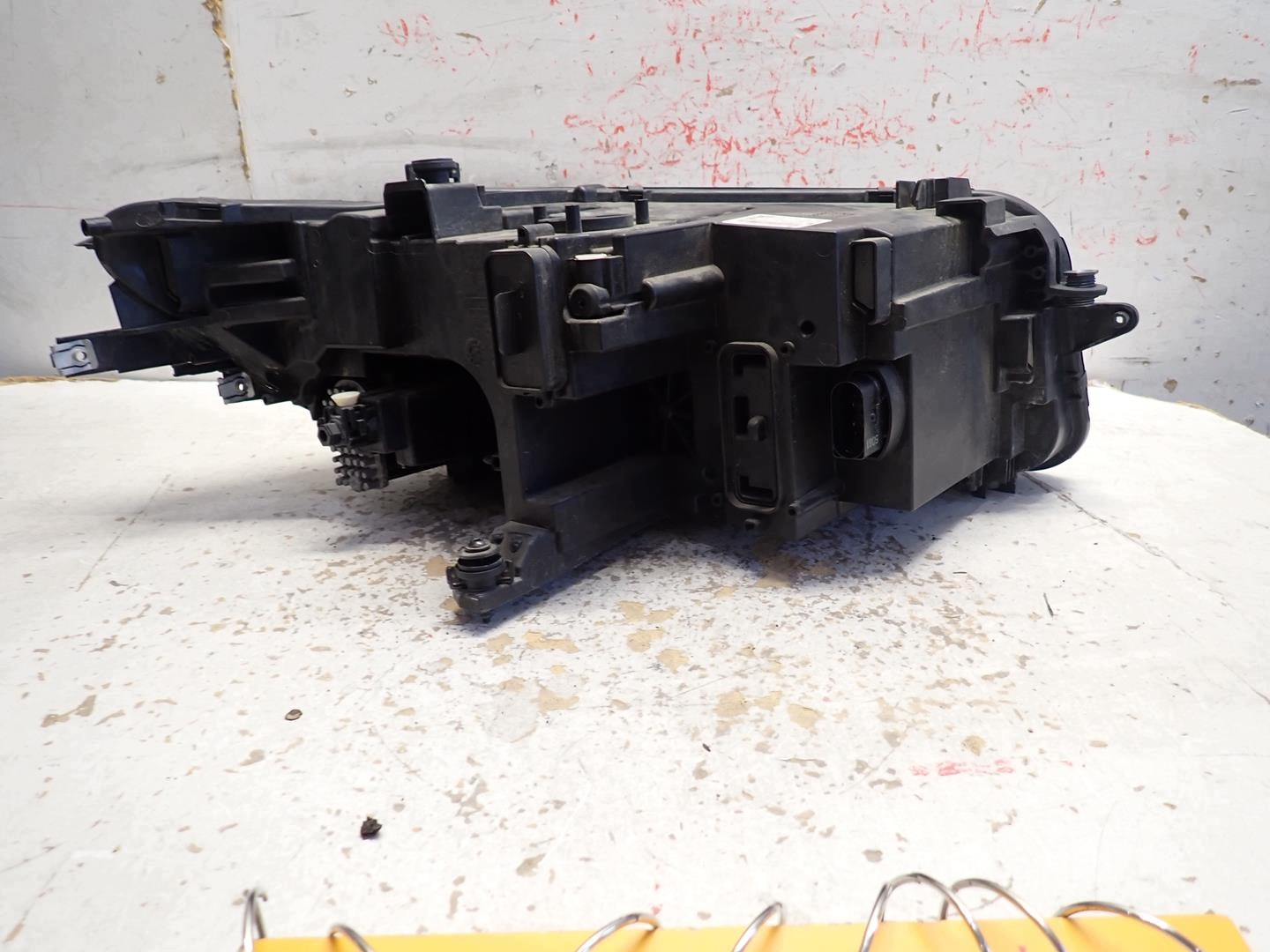 light front front left VW TIGUAN II LIFT 2020- FULL LED 5NB941035C
