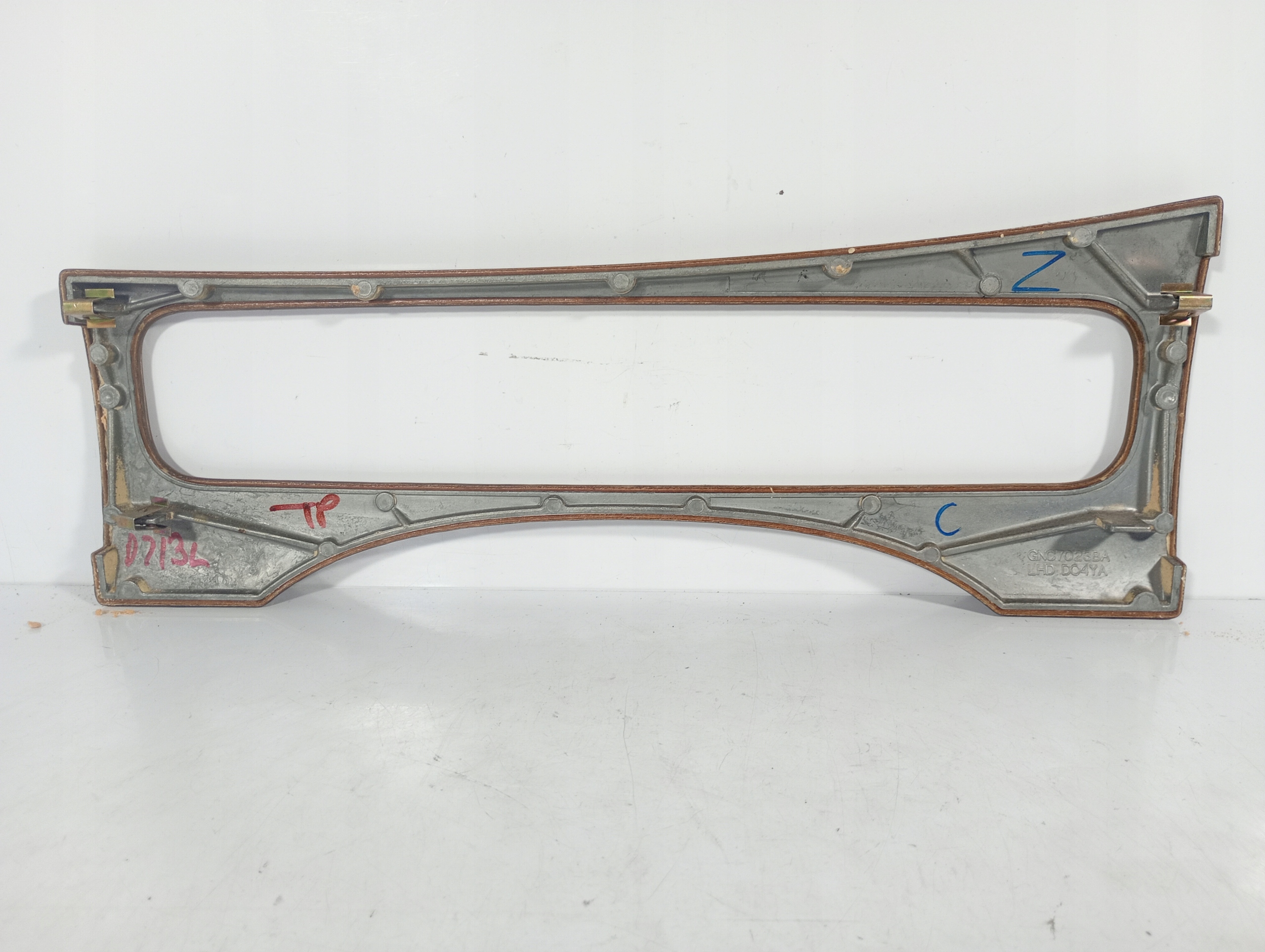 Jaguar XJ 5 94-97 moulding DEKOR spoiler frame OE GNC7023AB
