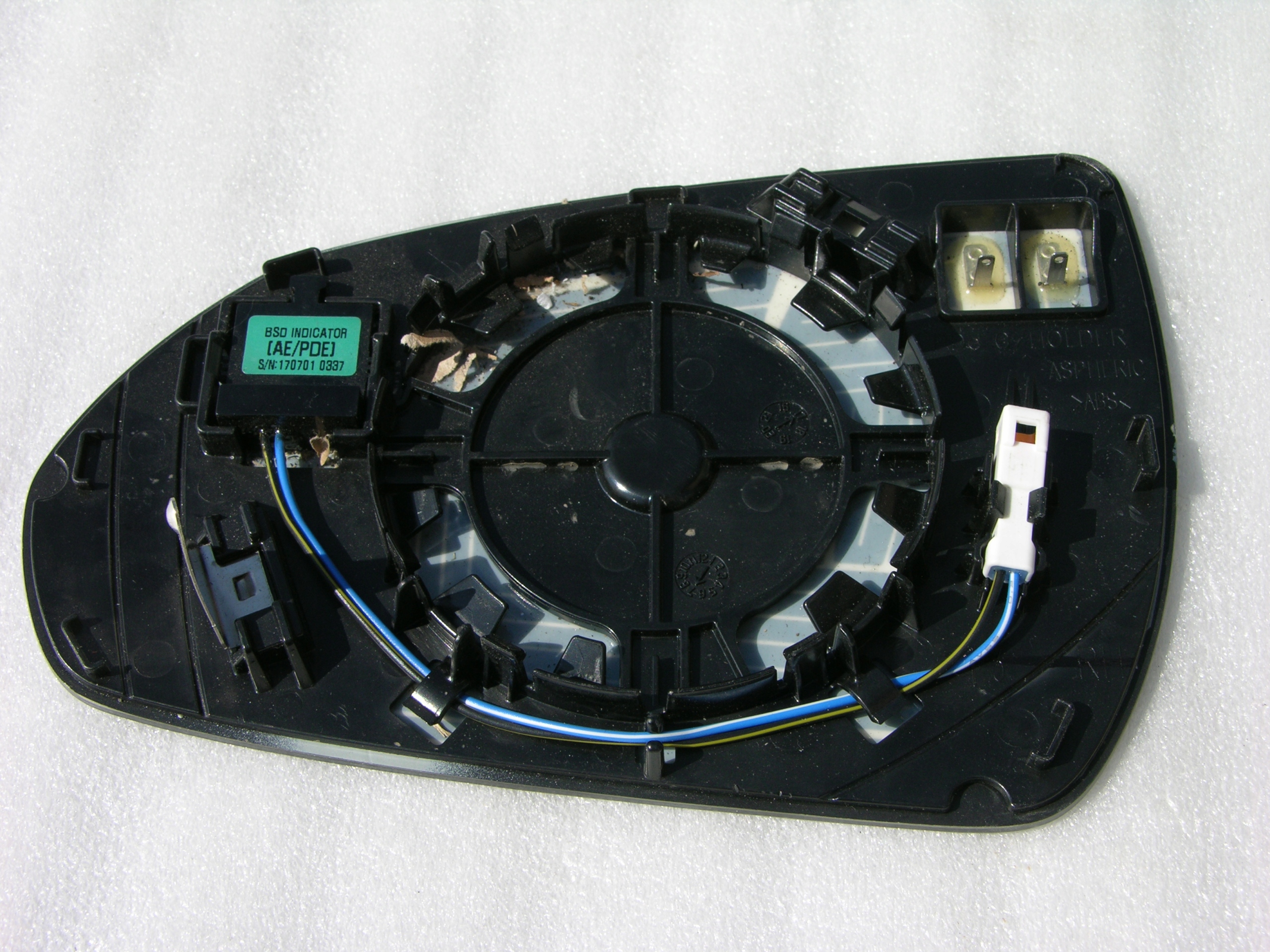 HYUNDAI i30 17 20 WKLAD LUSTERKA PRAWY ASYSTENT Installation side Right