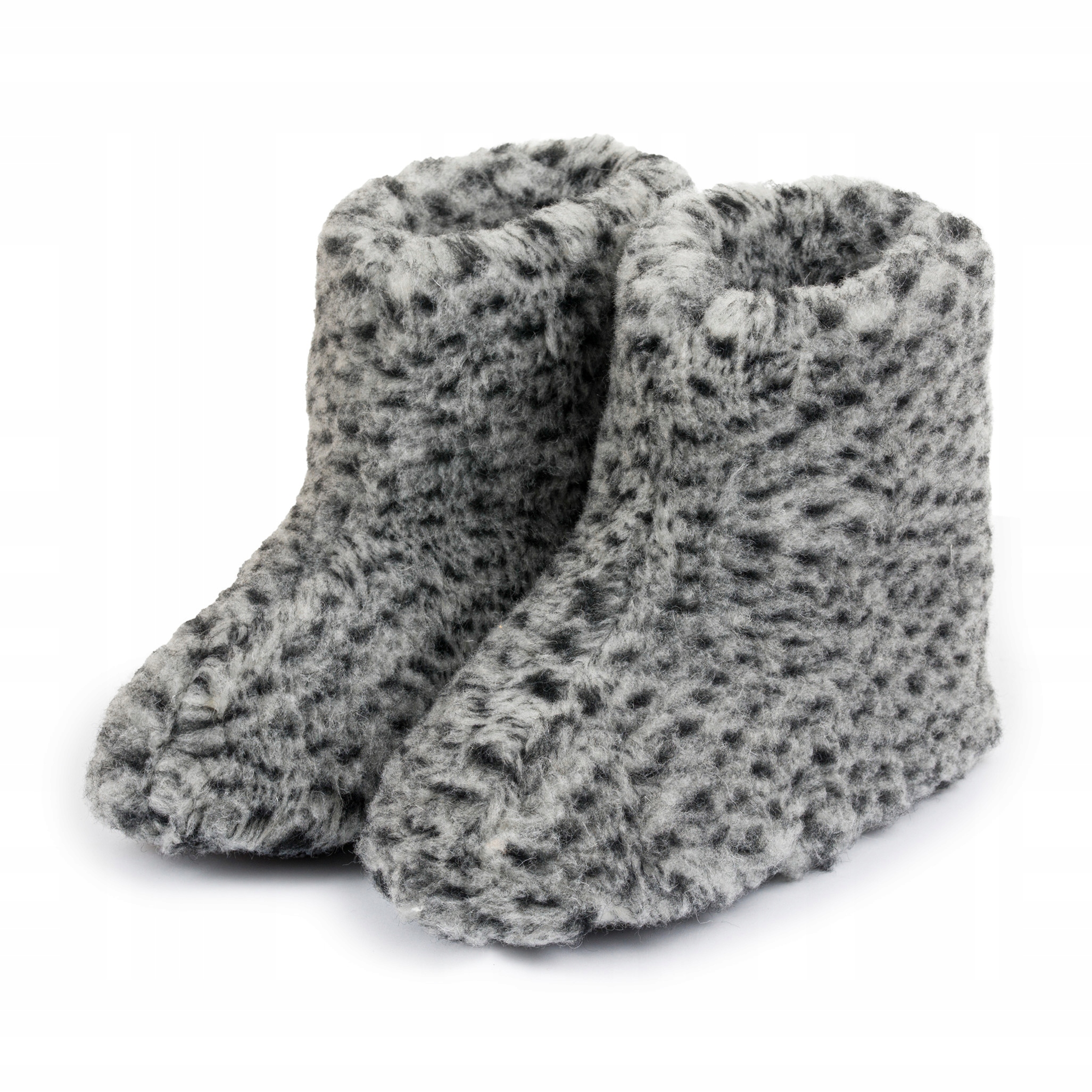 BAMBOSZE DAMSKIE WEŁNA CIAPY OCIEPLANE GÓRALSKIE ! Marka inna