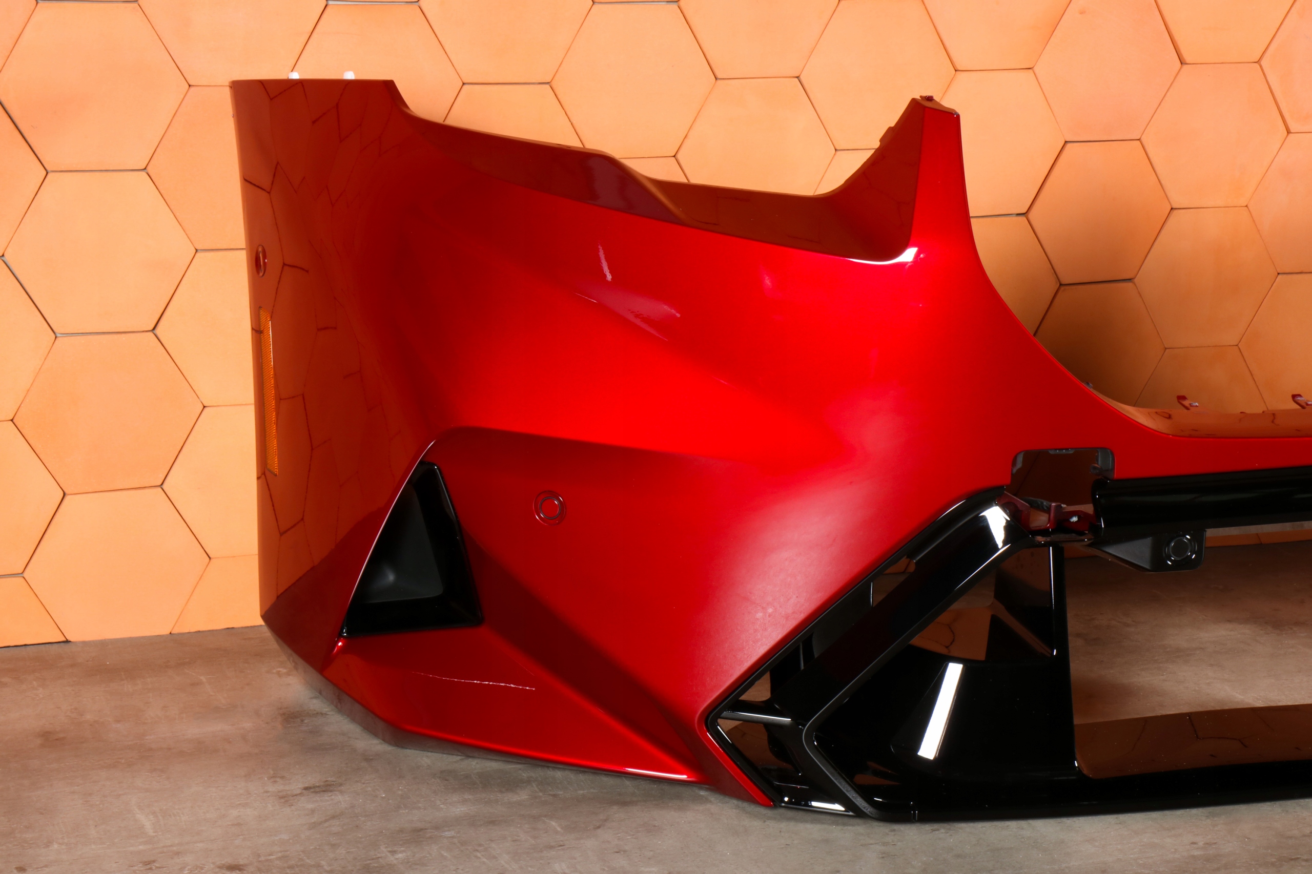 BMW M5 G90 G99 complete bumper front front C68 DRAGON FIRE RED USA