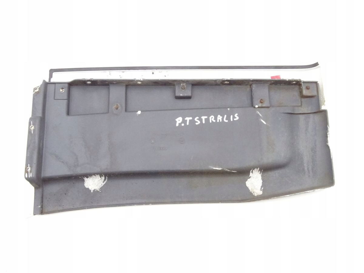 IVECO STRALIS E3 4 5 PRZEDLUZENIE KABINY PRAWE Part number 504022500