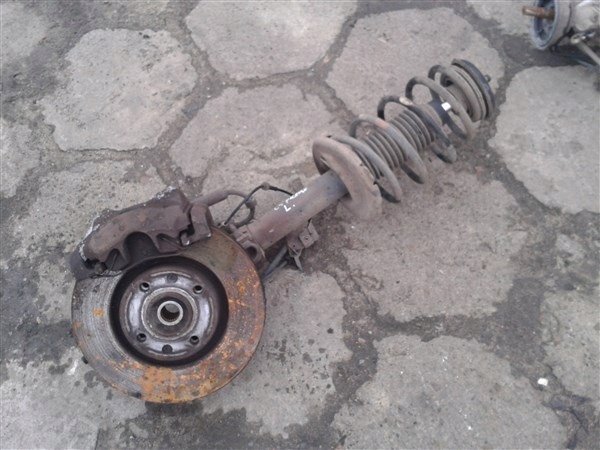 МАКПЕРСОН залишив CITROEN C4 PICASSO та 1.6 HDI