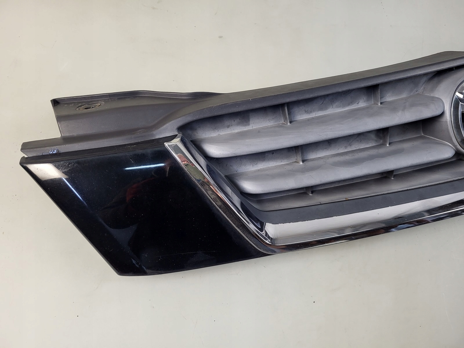 grille radiator grill A3F MAZDA DEMIO DC3550712