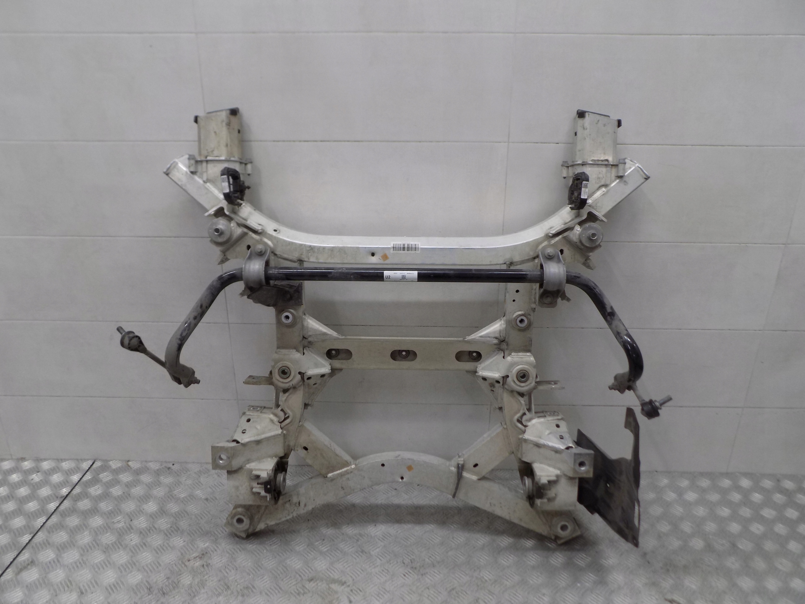 BMW IX I20 axle beam sider subframe front 6893165 STABILIZATOR 6891434
