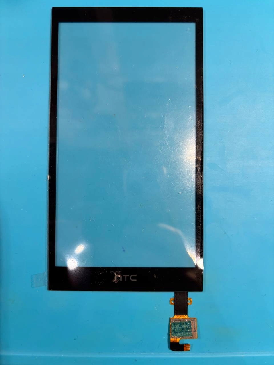 HTC DESIRE 620