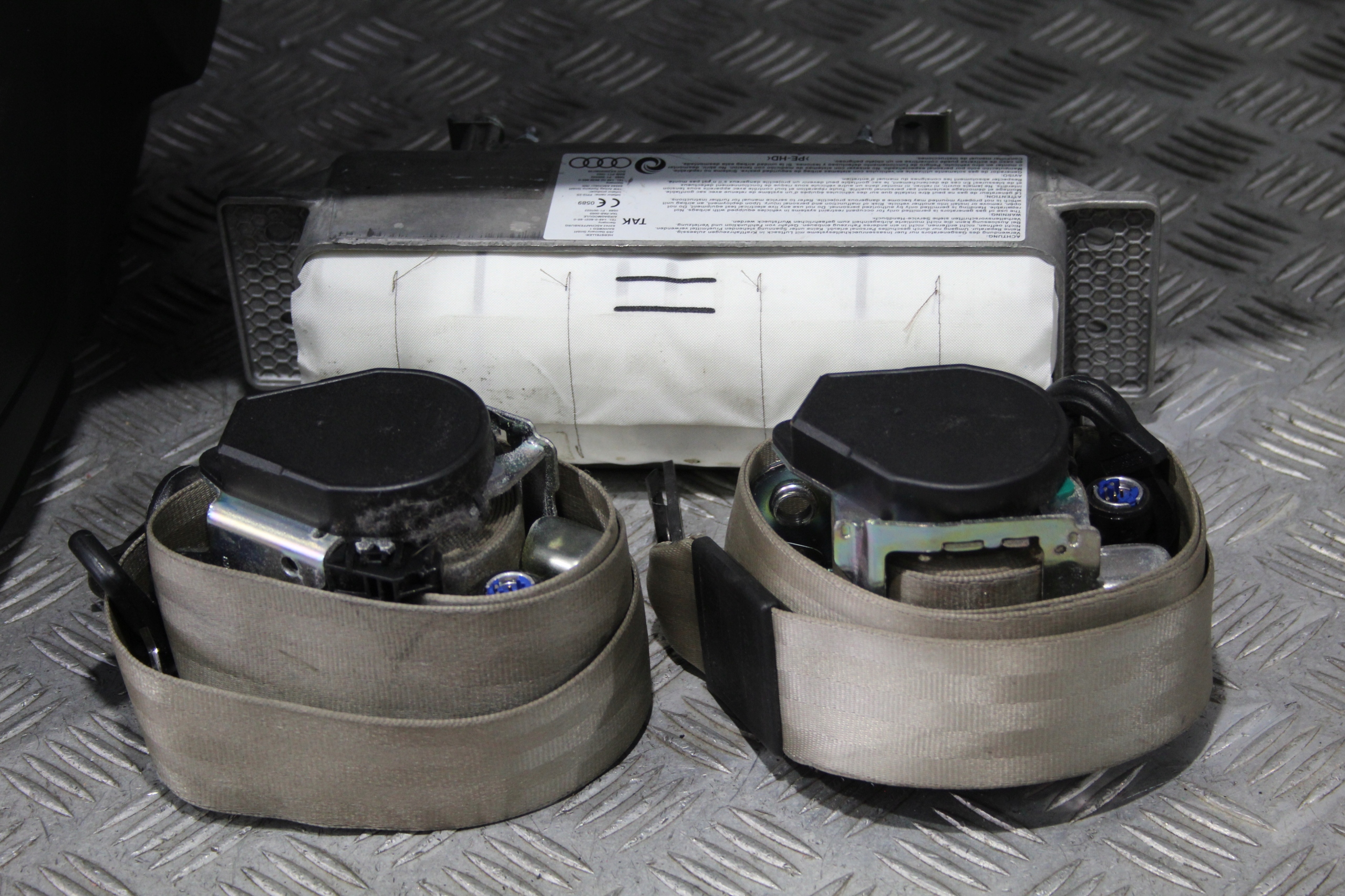 dashboard console airbag airbags AUDI A6 C6 4F0 FL