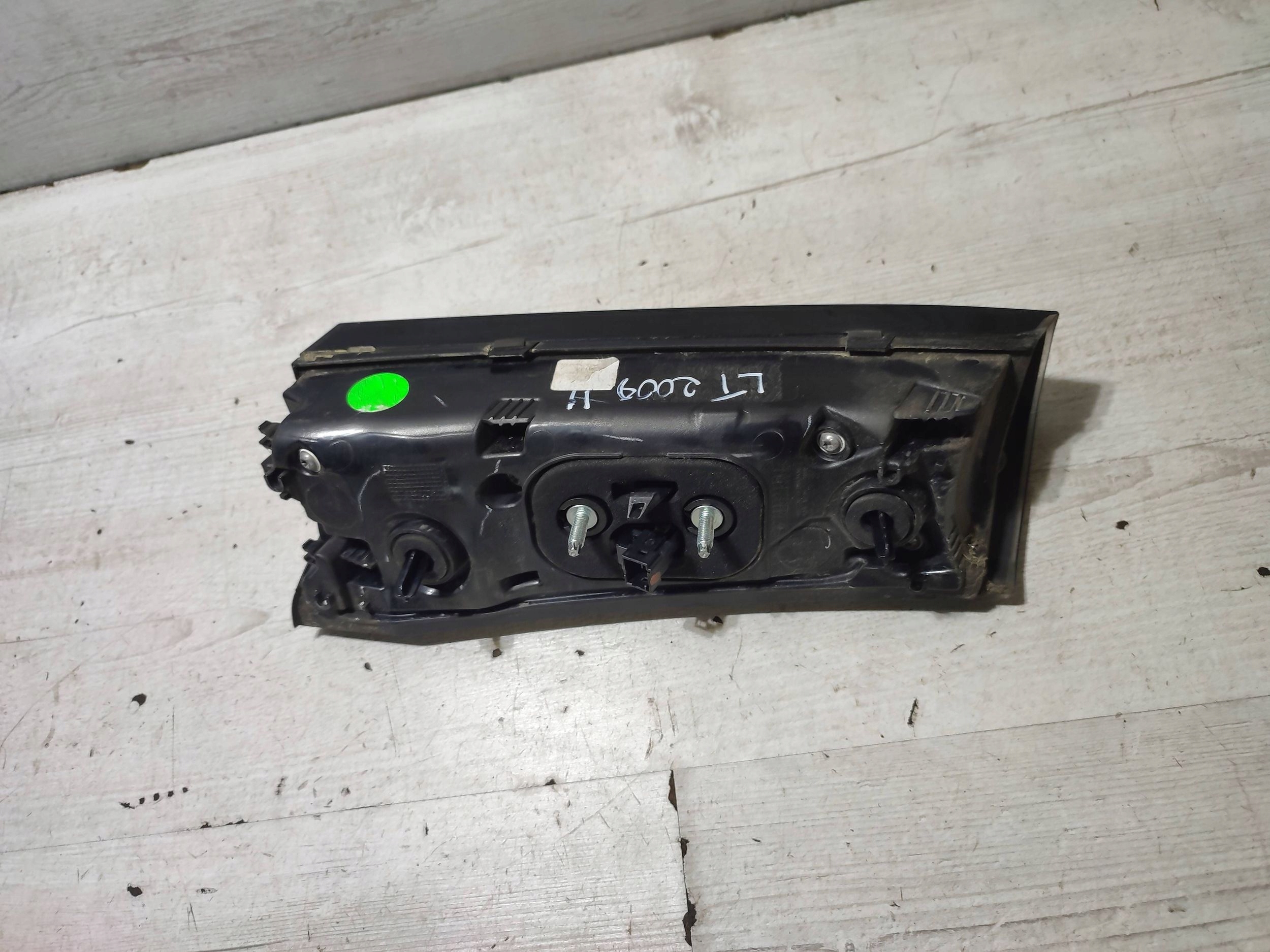 Peugeot 2008 II 2020 rear part side left light rear