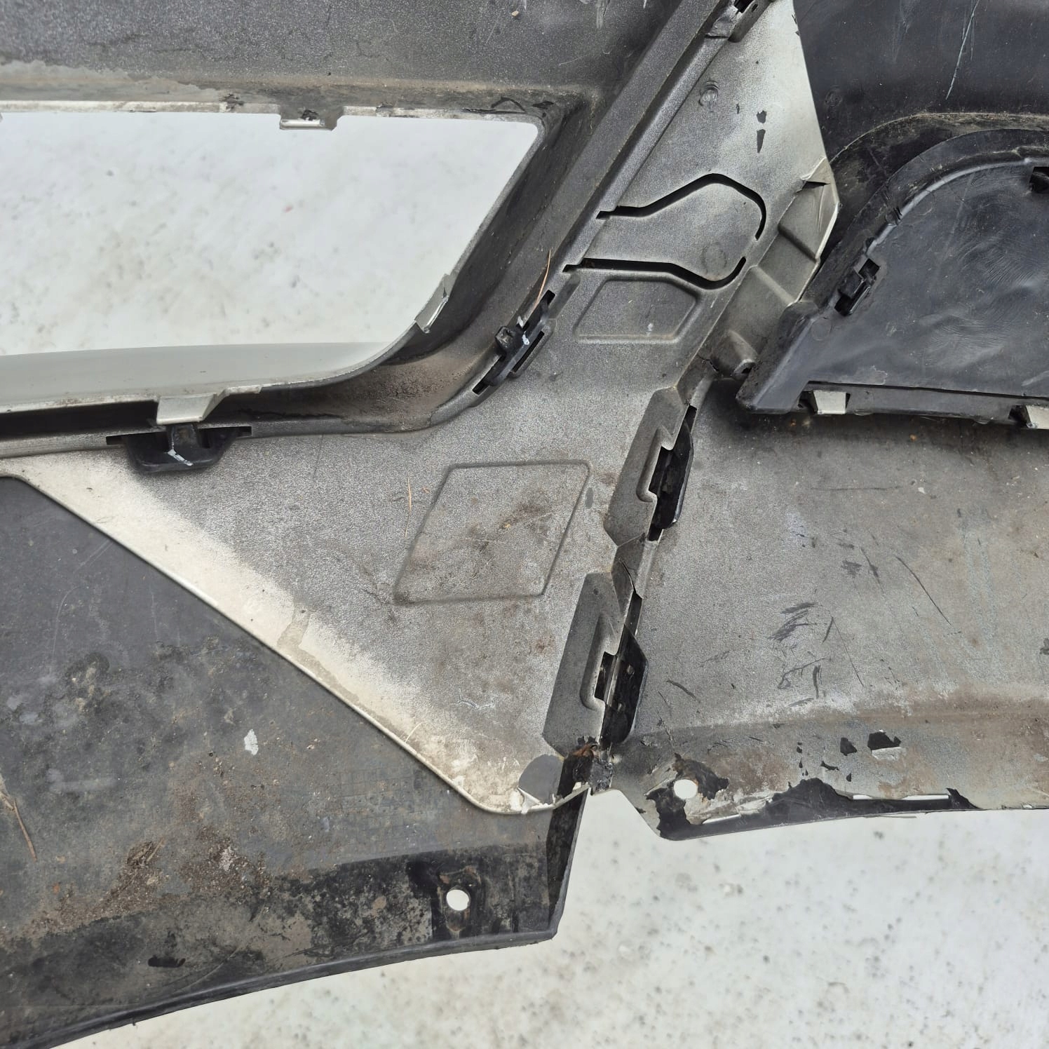 BMW X3 F25 10-14 bumper front front washer PDC