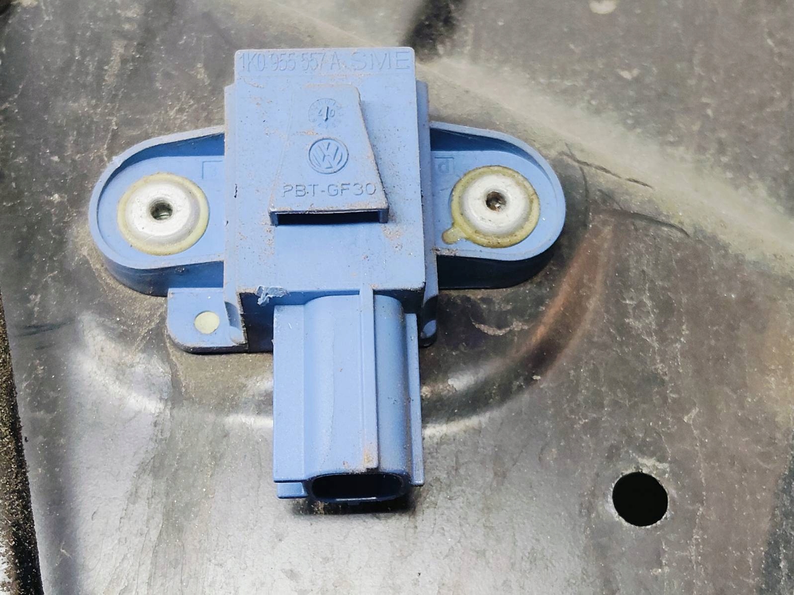 mechanism windows electrical left front VW Passat B6 2.0 TDI 3C1837755L