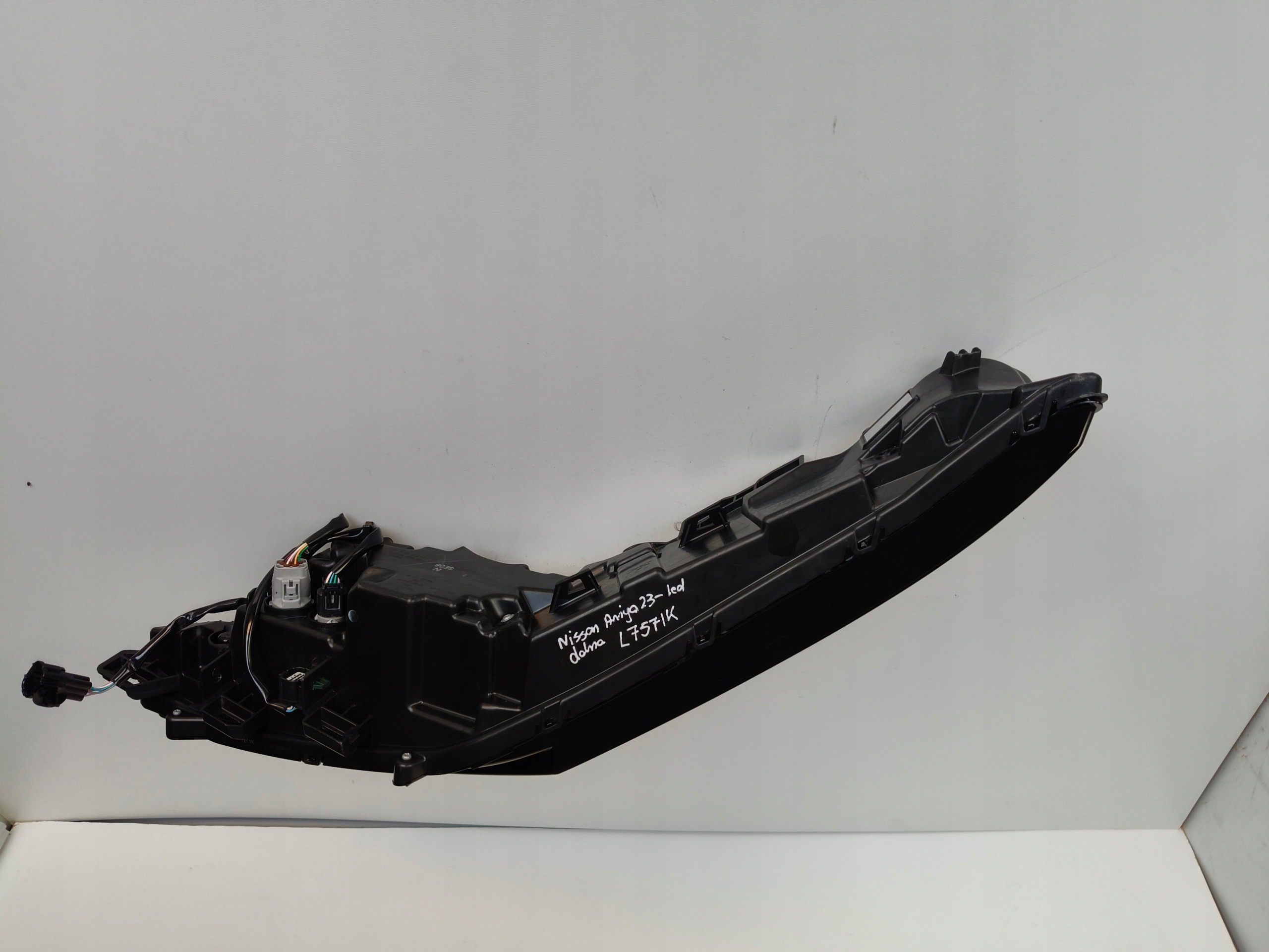 light left lower NISSAN ARIYA 23- FULL LED