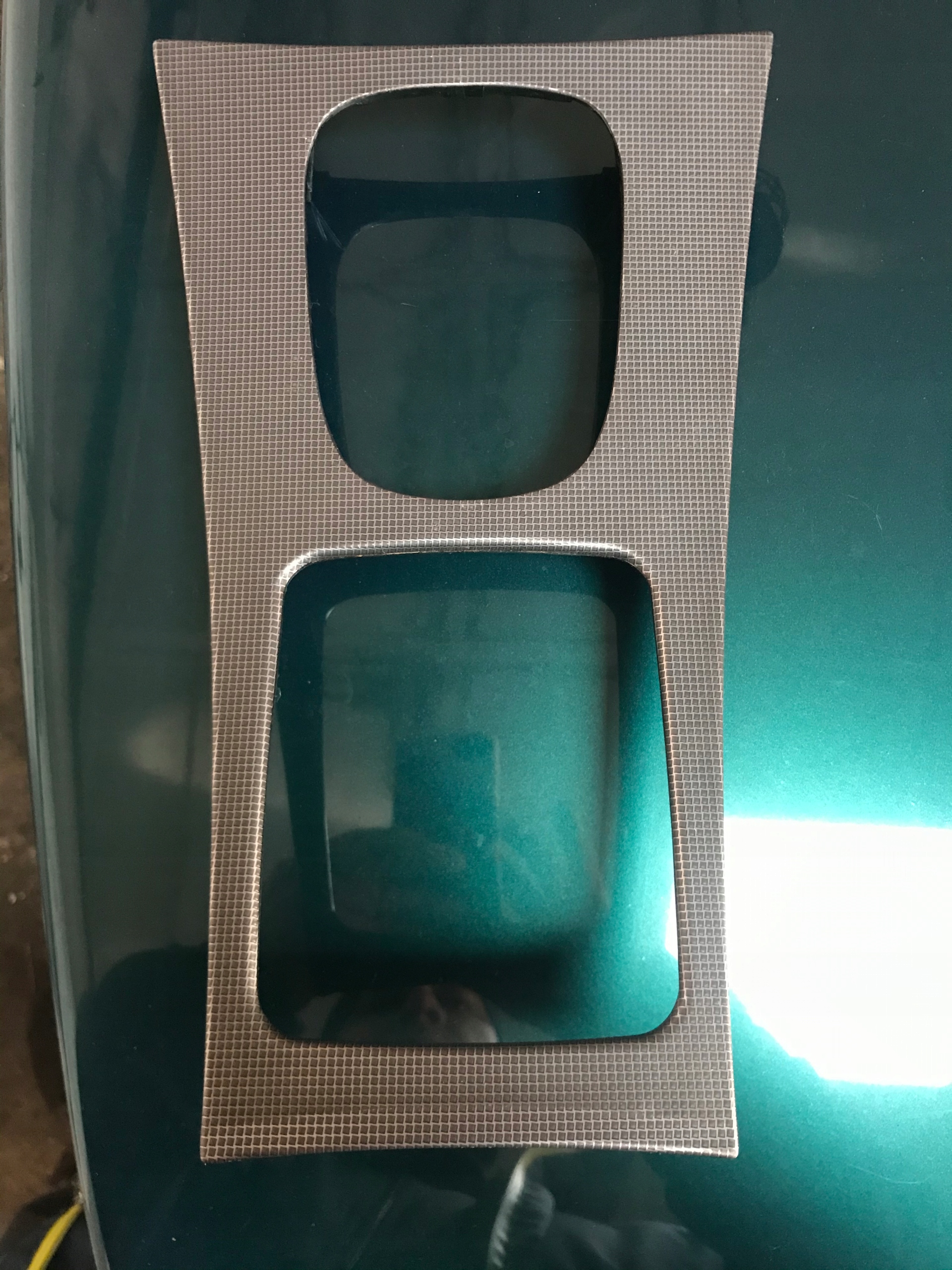 OSŁONA LEWARKA BIEGÓW MERCEDES W203