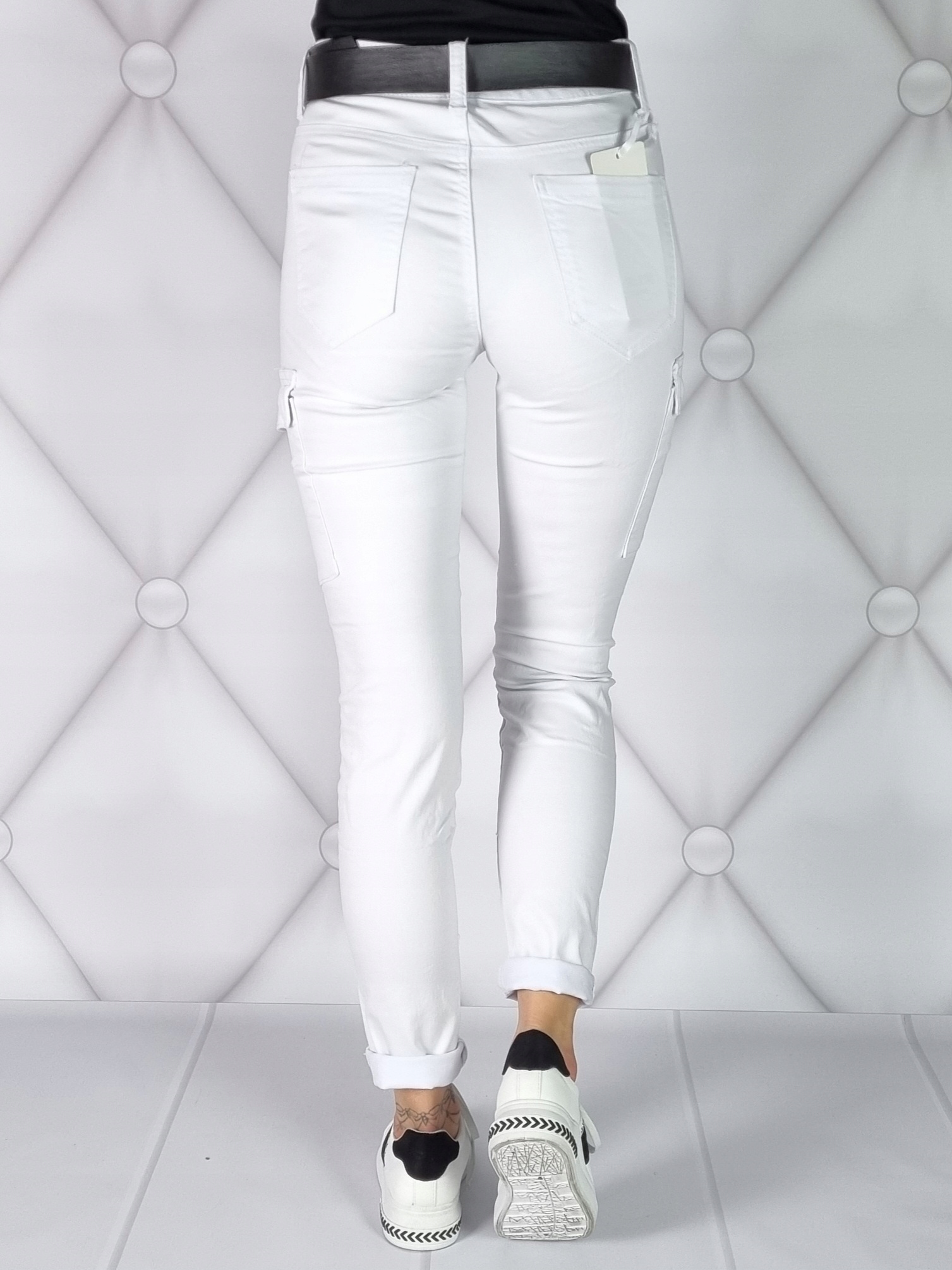 SPODNIE BOJÓWKI BIAŁE PLUS SIZE ROZMIAR 44/2XL Długość nogawki długa