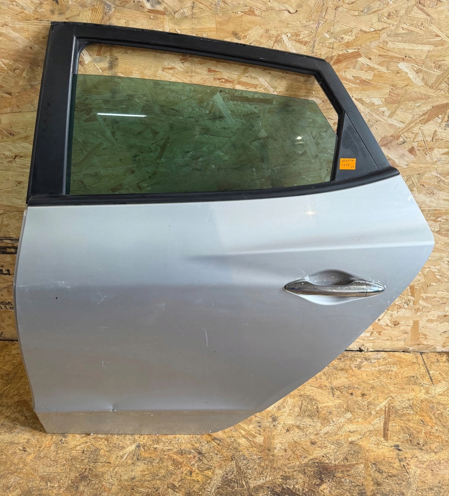 sérültek ajtó far hátsó bal Hyundai IX35
