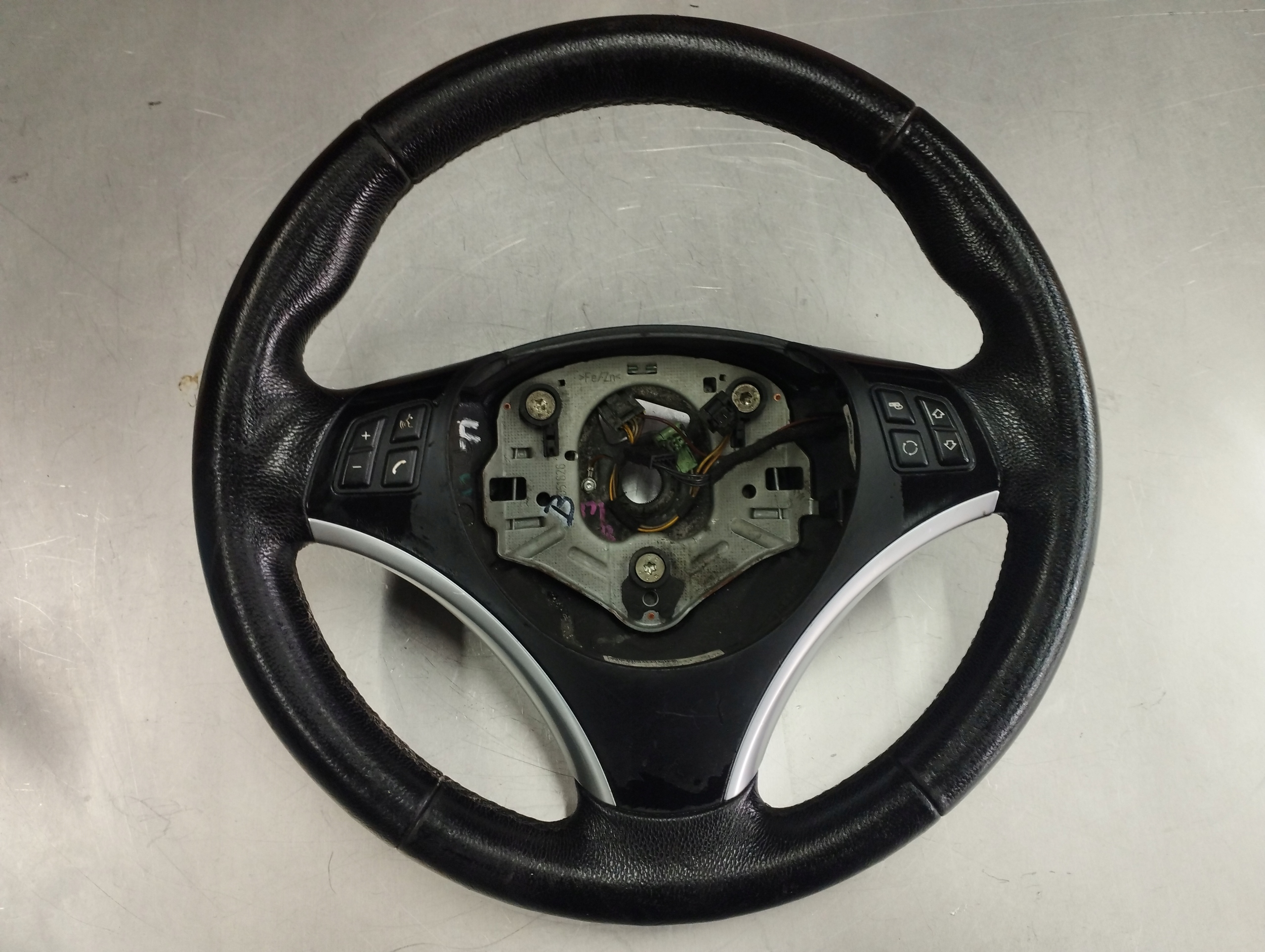 BMW E87 E90 E91 KIEROWNICA SKÓRZANA MULTIFUNKCYJNA 6769894