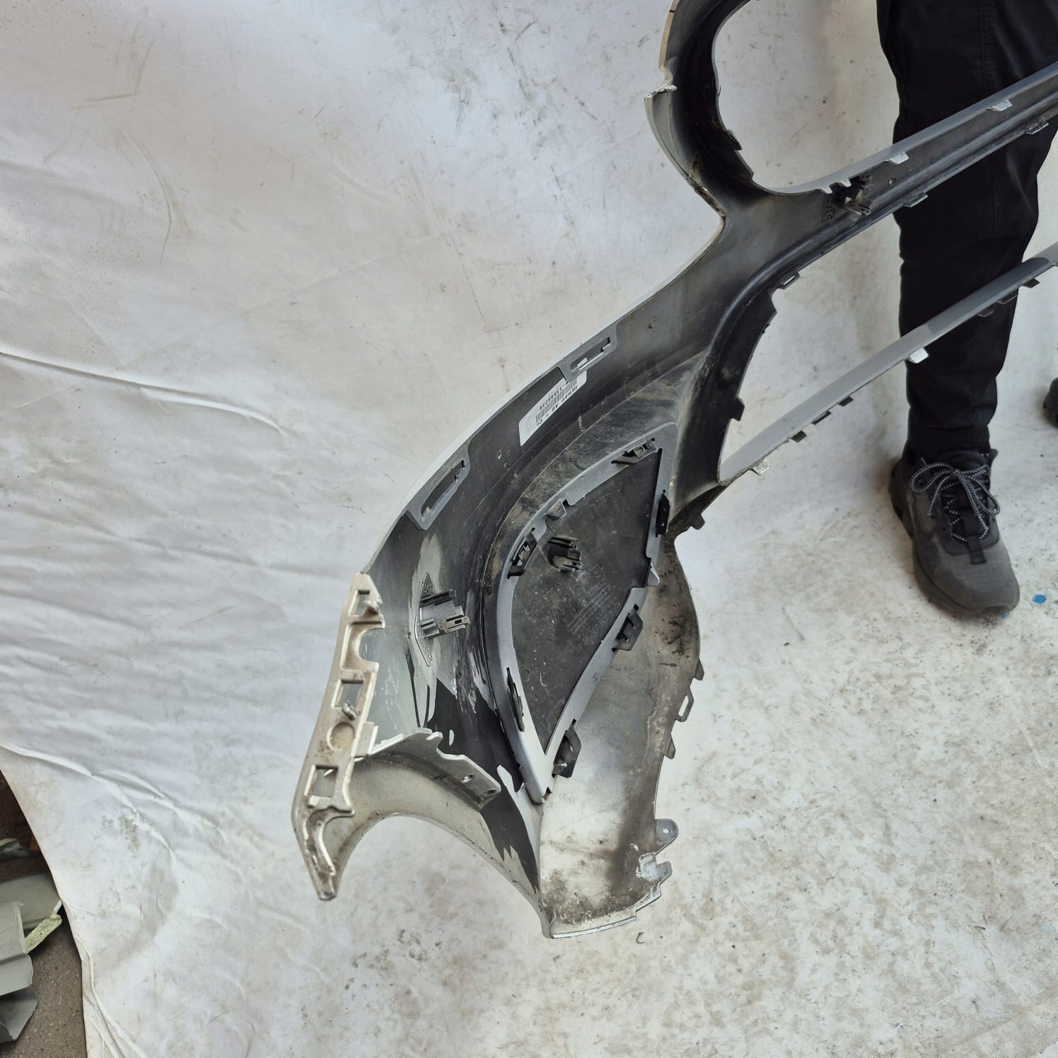 MERCEDES C-KLASA W205 LIFT 18-21 bumper front front PDC