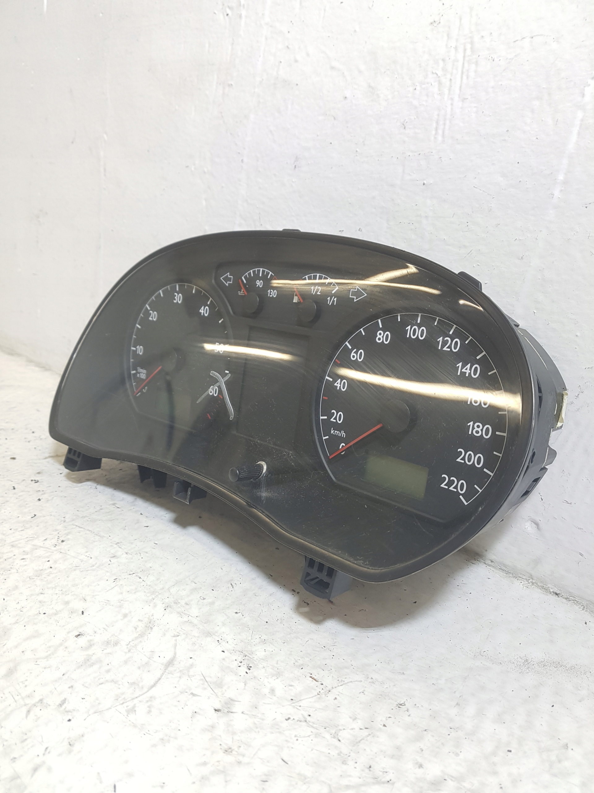 dials dials VOLKSWAGEN POLO 4 1.2 B 6Q0920800PX
