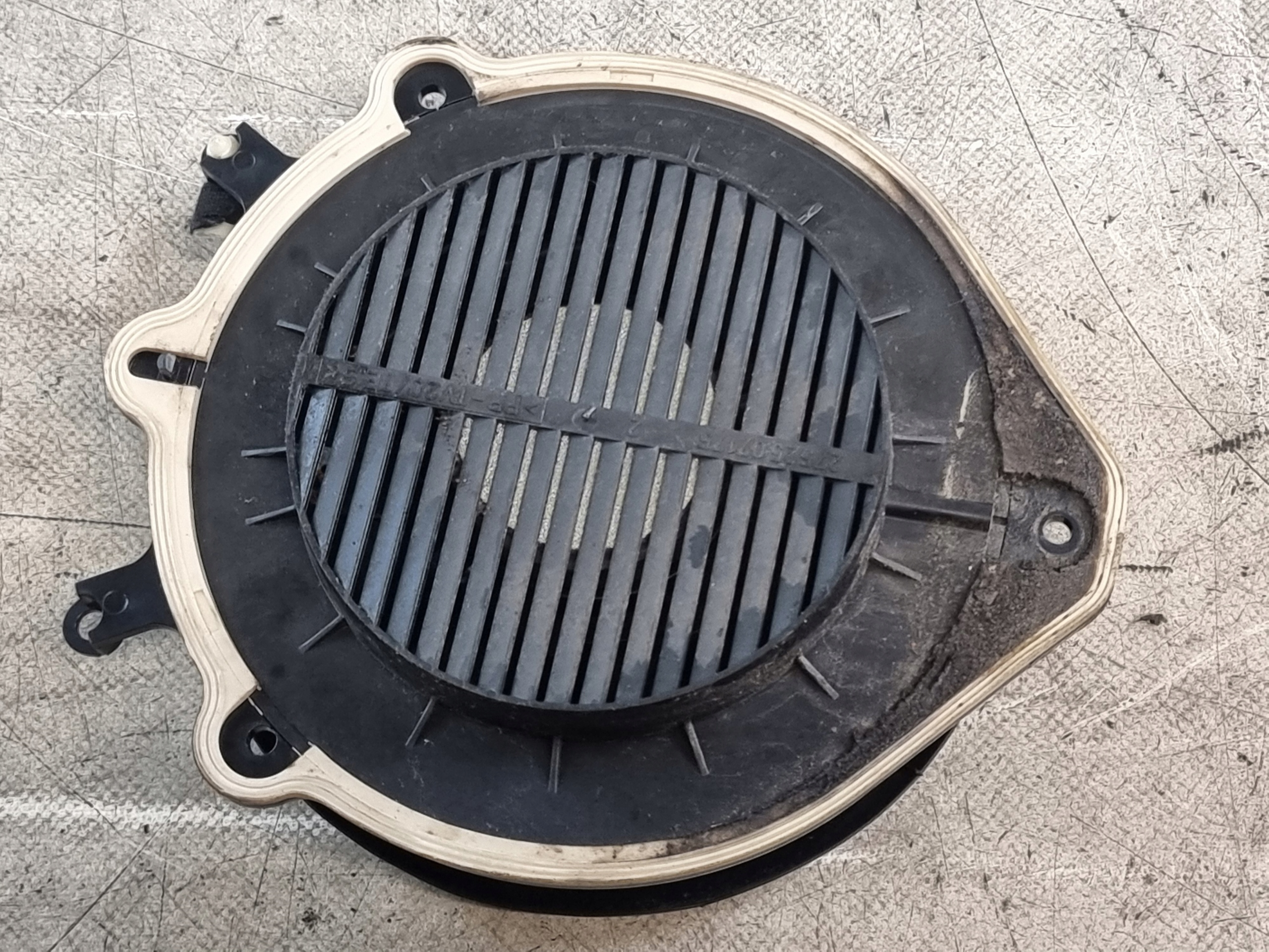 speaker door OE 8E0035411 AUDI A4 B6 02r