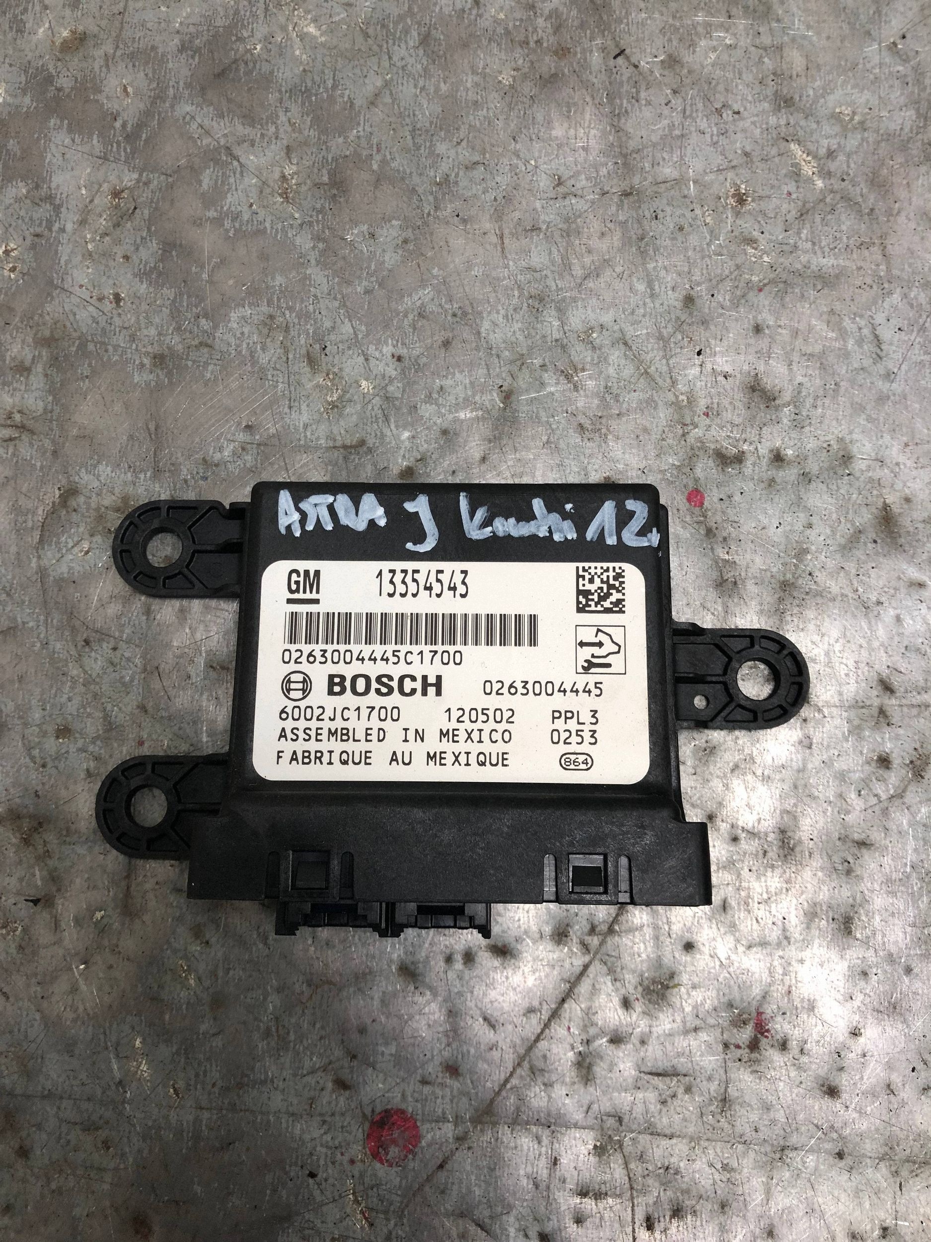 module control unit PDC OPEL ASTRA J KOMBI 13354543