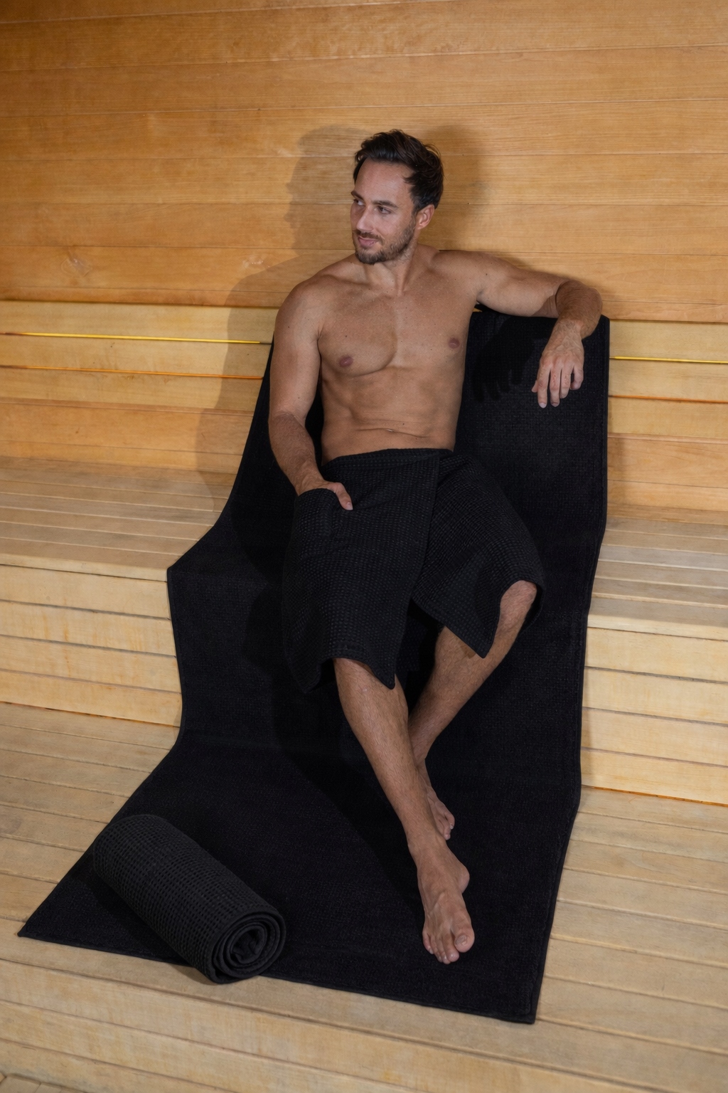 Kilt Wafel s kapsou VitalHome 60x150 cm na suchý zip do sauny Černý