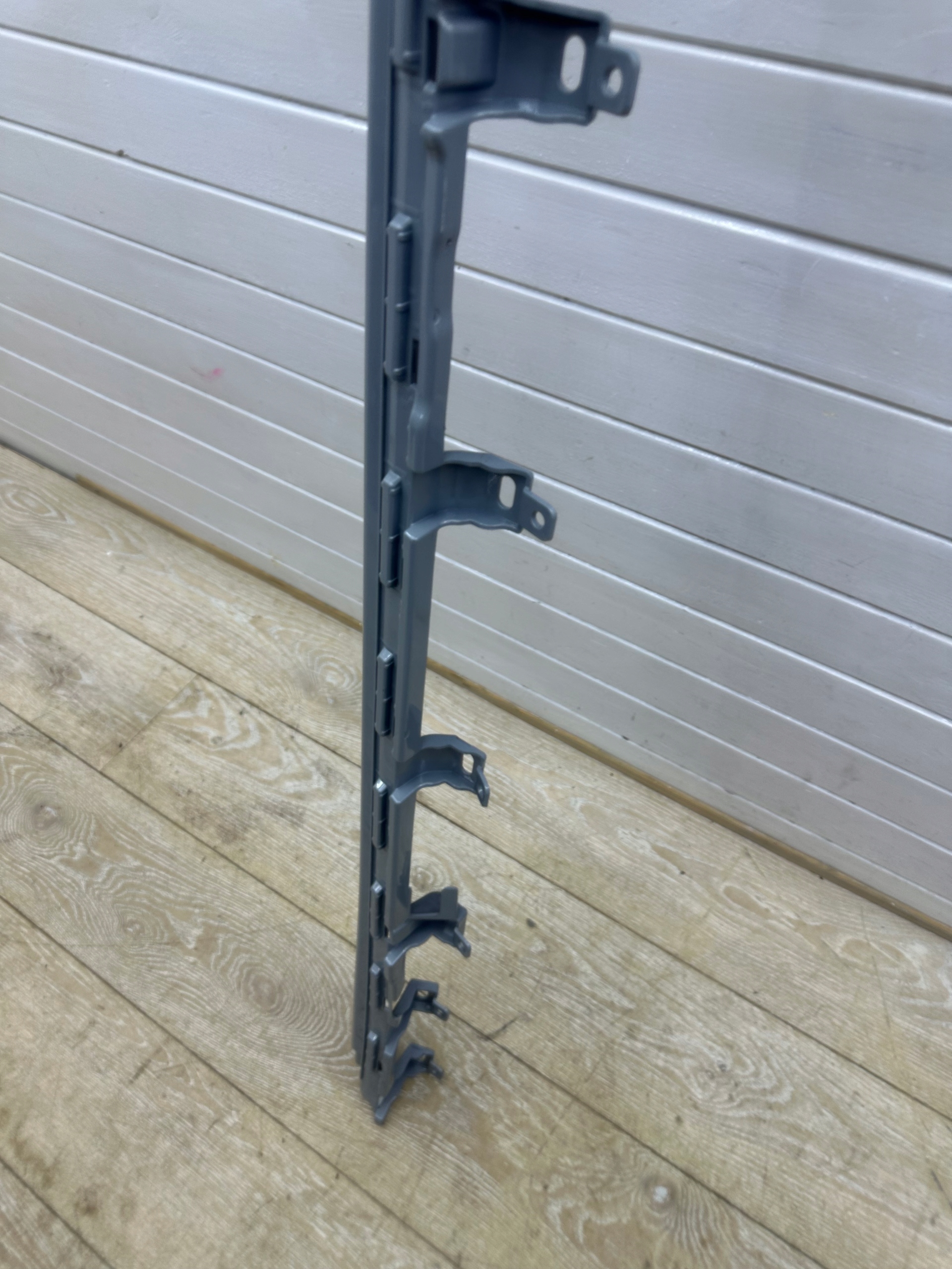 moulding threshold left BMW 7 G70 i7 Electryk E Drive 22